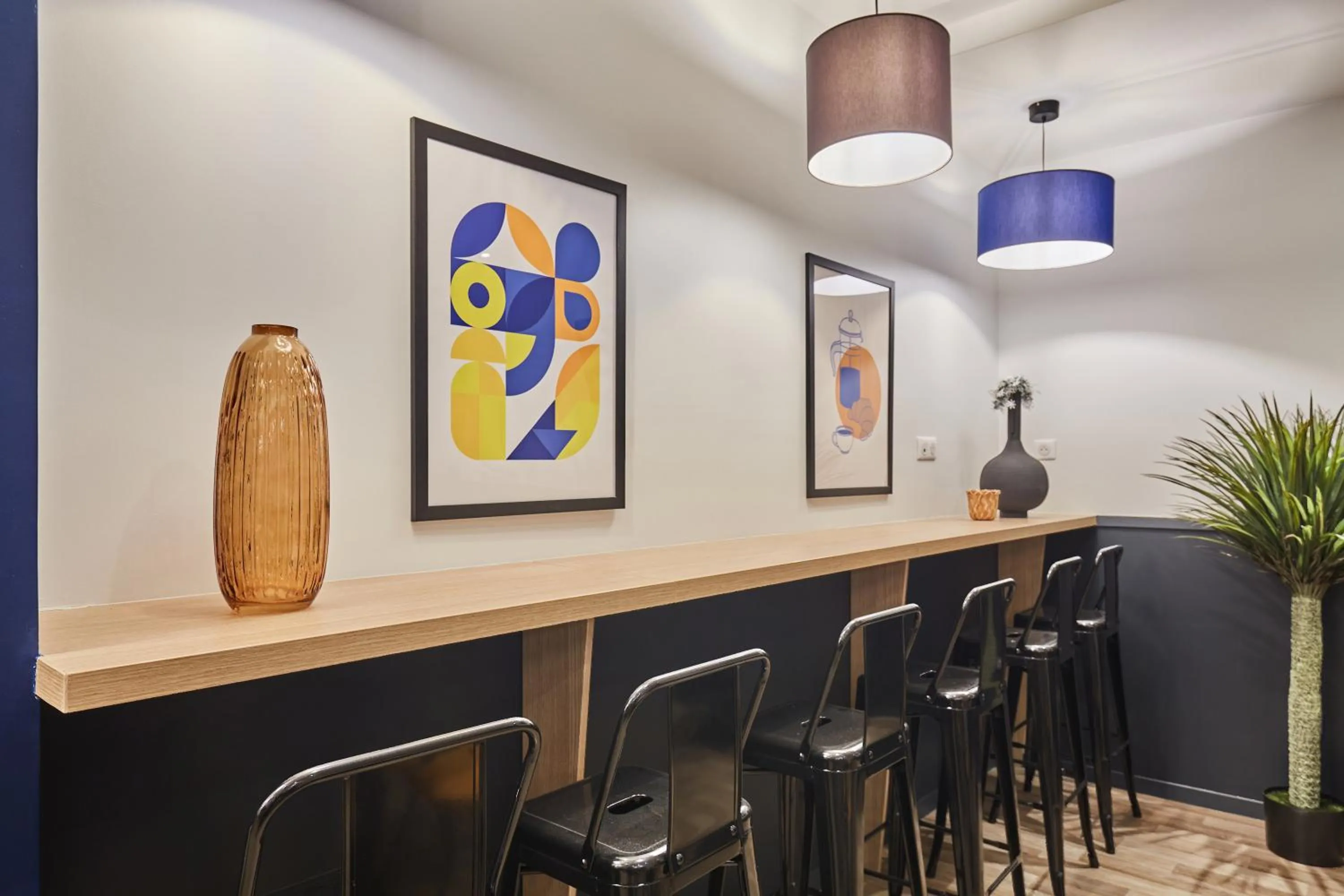 Breakfast in Appart Hotel Odalys City Paris Levallois