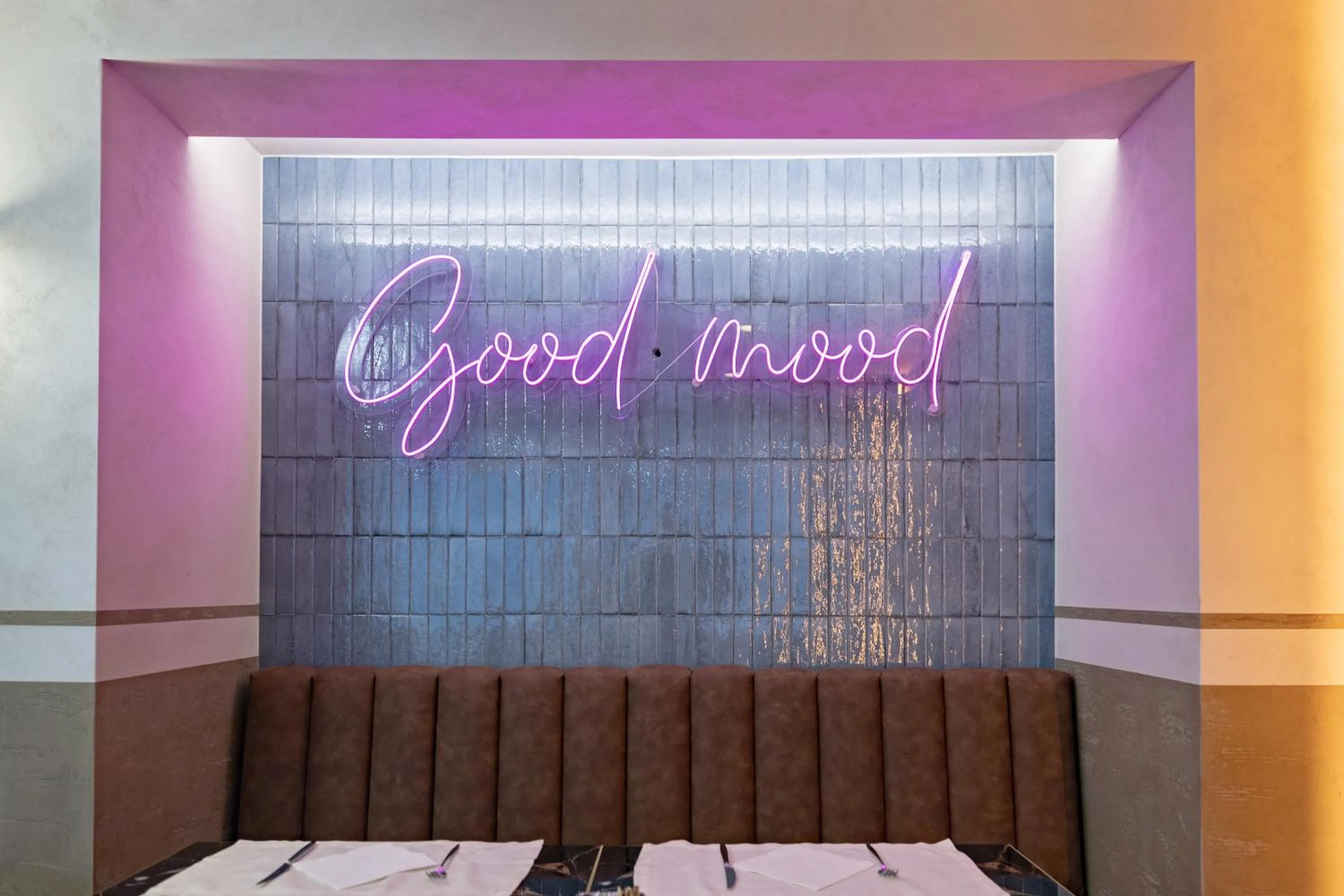 Restaurant/places to eat in Just Hotel Saronno