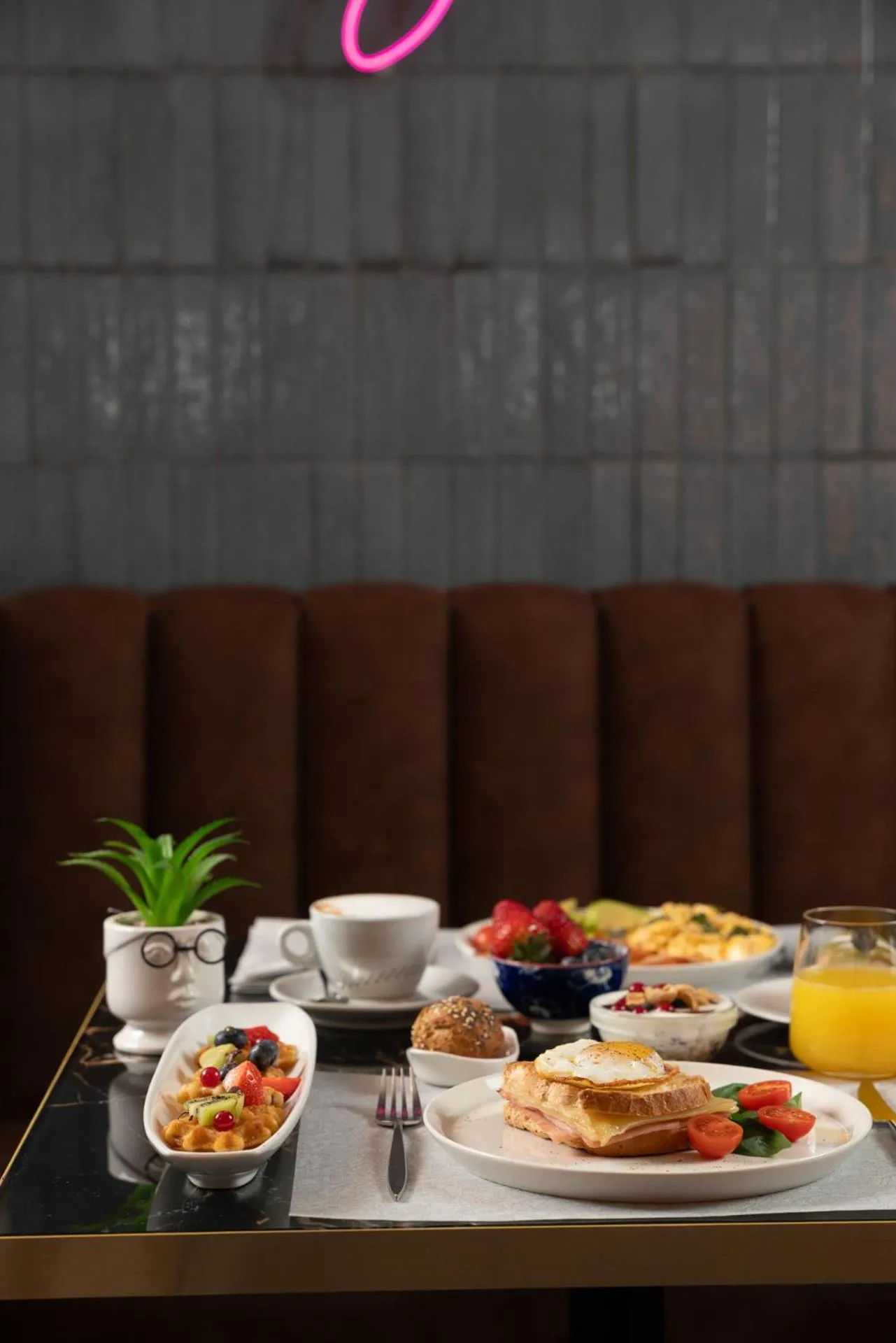 Food and drinks in Just Hotel Saronno