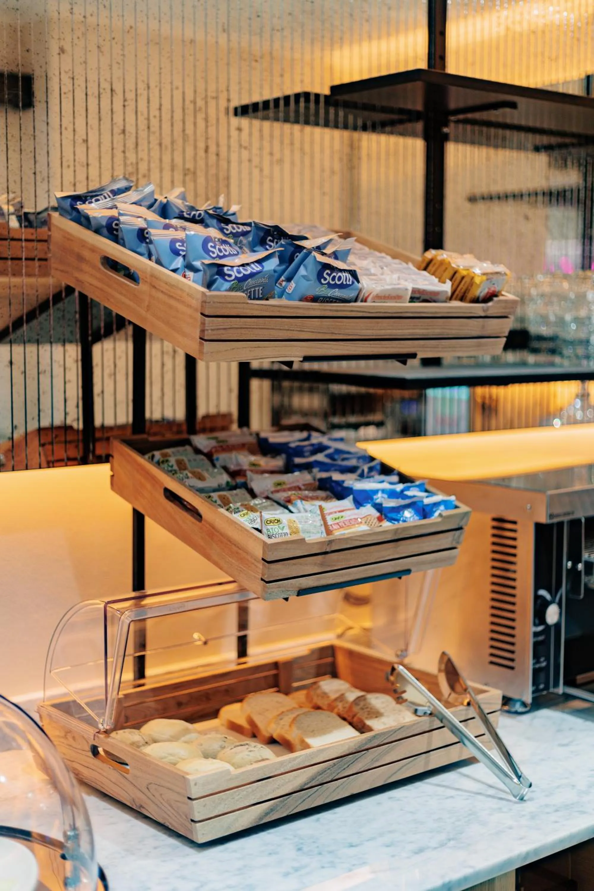 Buffet breakfast in Just Hotel Saronno