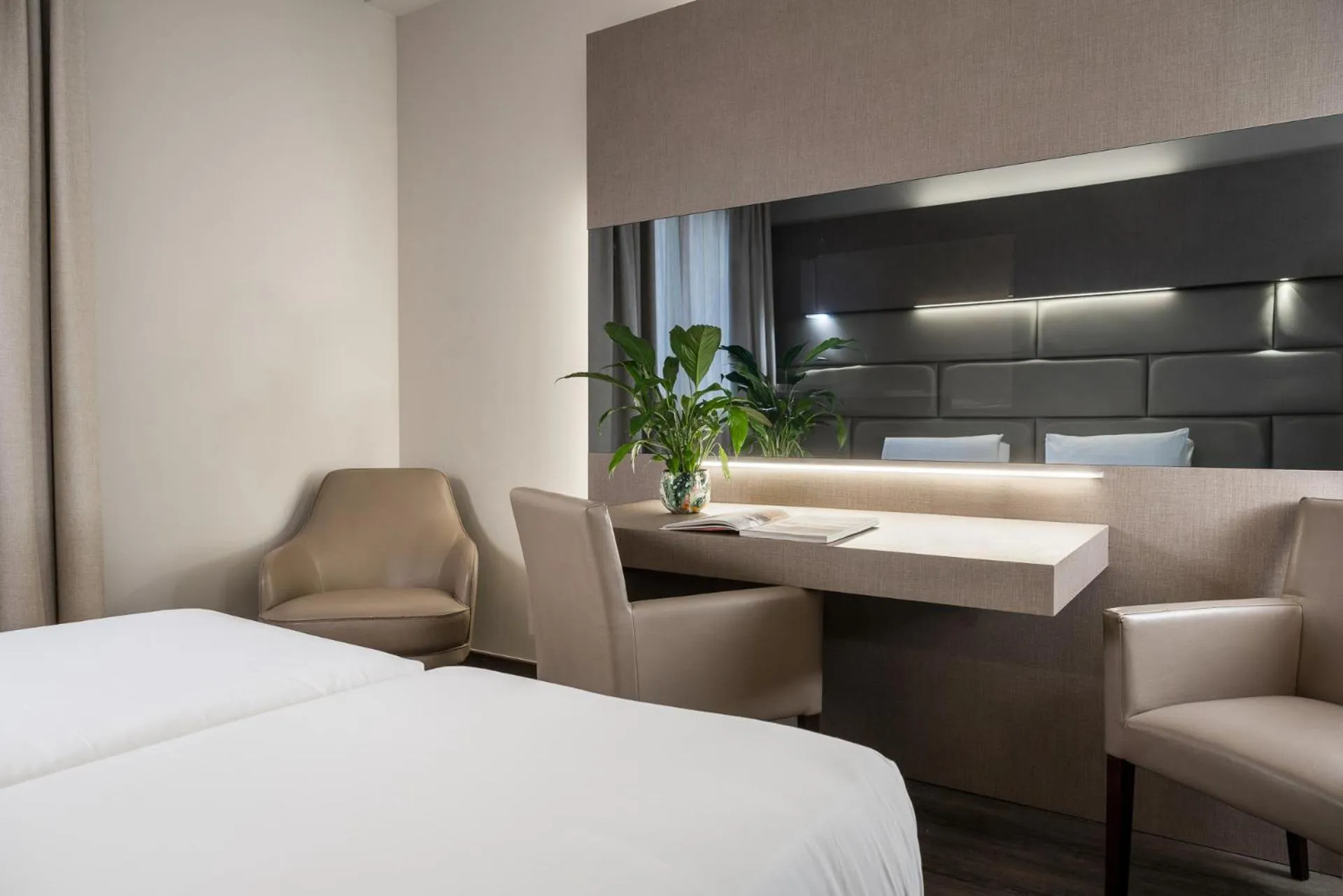 Photo of the whole room, Bed in Just Hotel Saronno