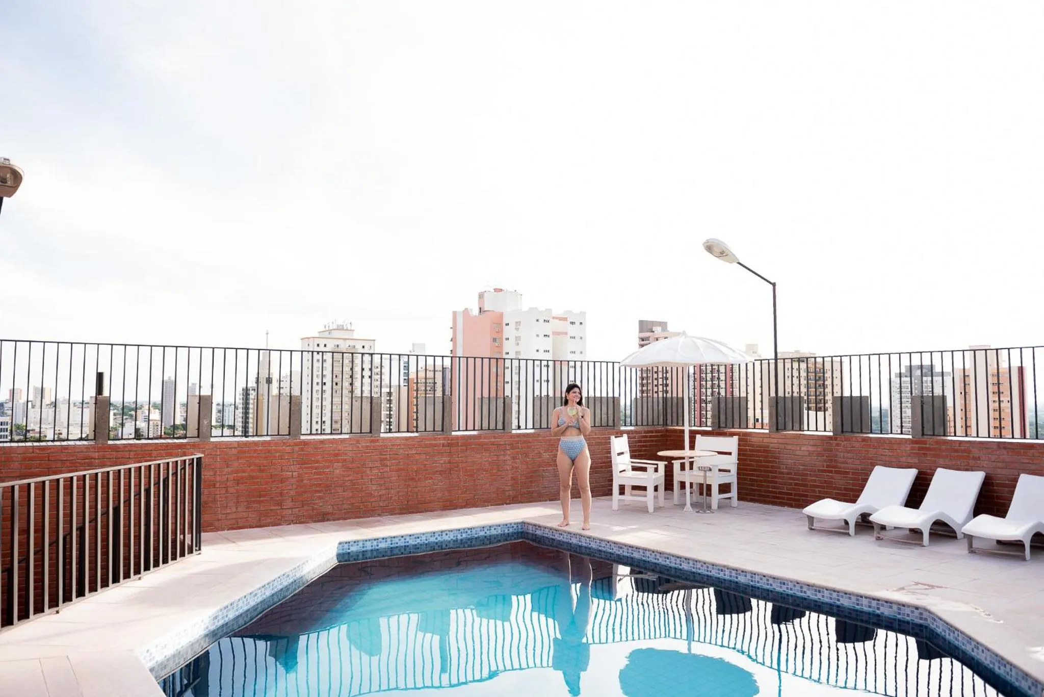 Day in Aruá Hotel, Restaurante e Convenções