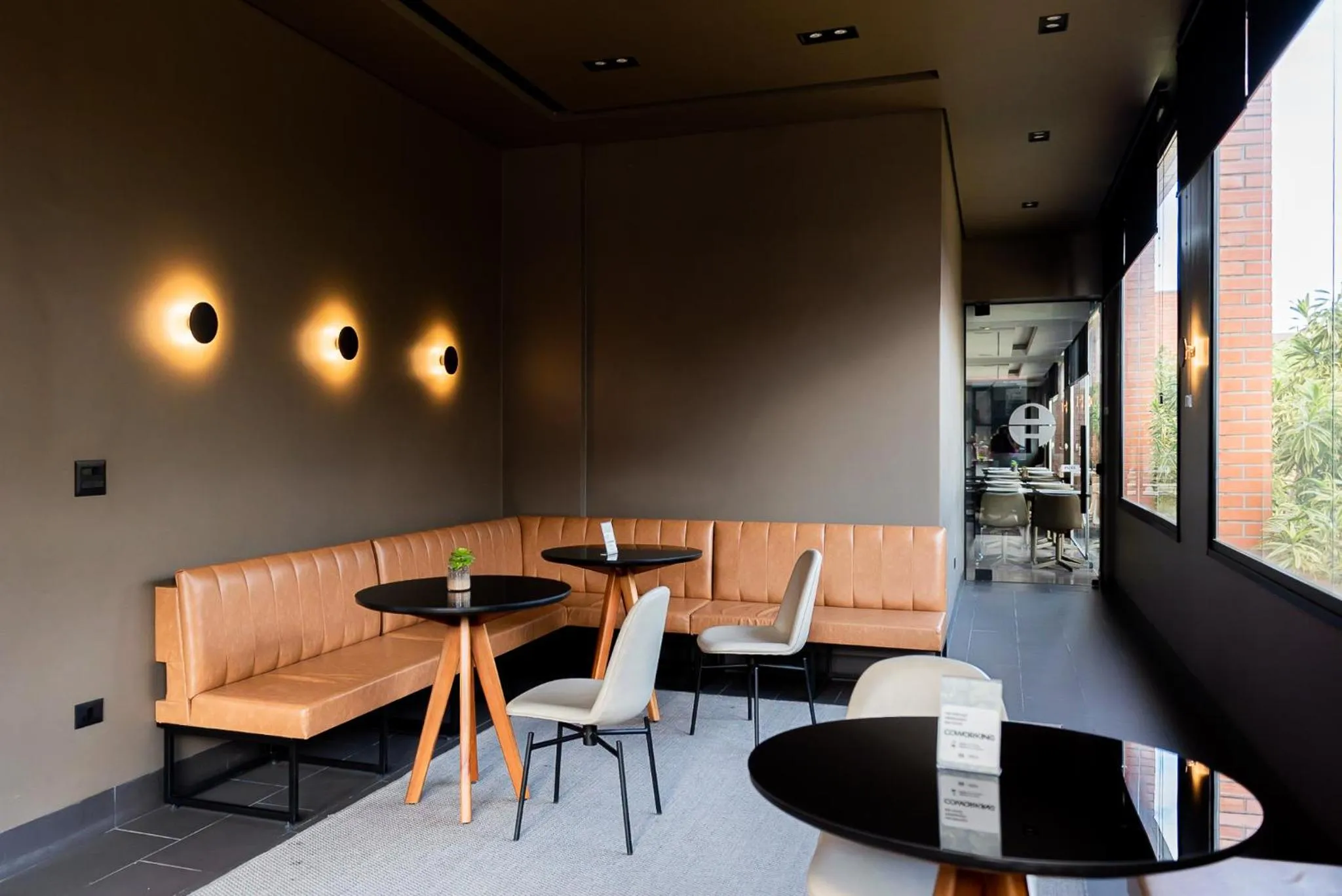 Business facilities in Aruá Hotel, Restaurante e Convenções