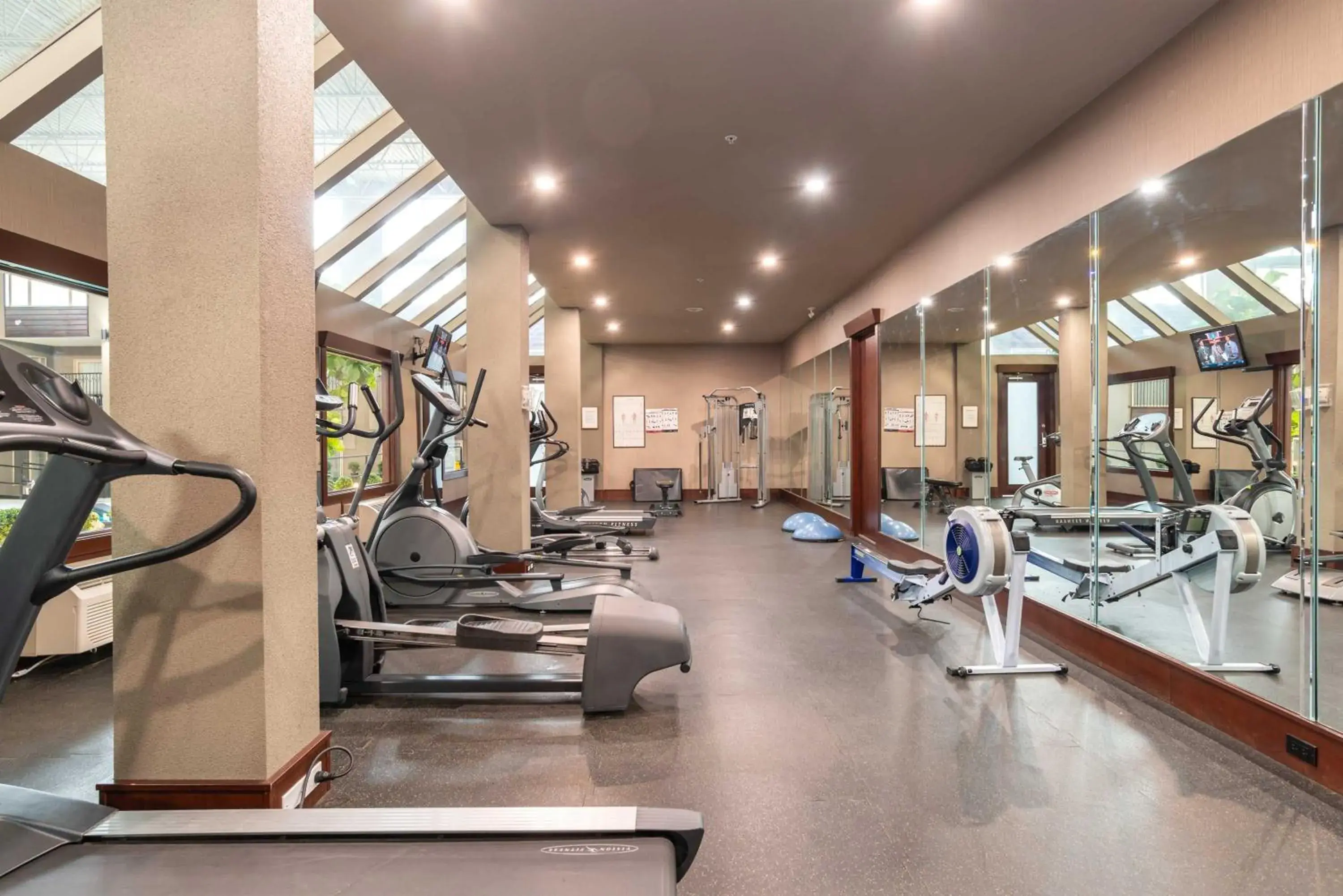 Fitness centre/facilities in Sandman Hotel Edmonton West Fitness centre/facilities in Sandman Hotel Edmonton West
