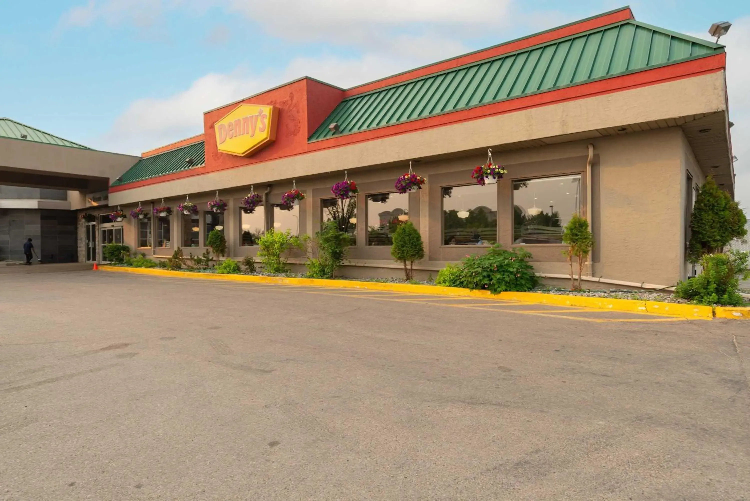 Restaurant/places to eat in Sandman Hotel Edmonton West Restaurant/places to eat in Sandman Hotel Edmonton West