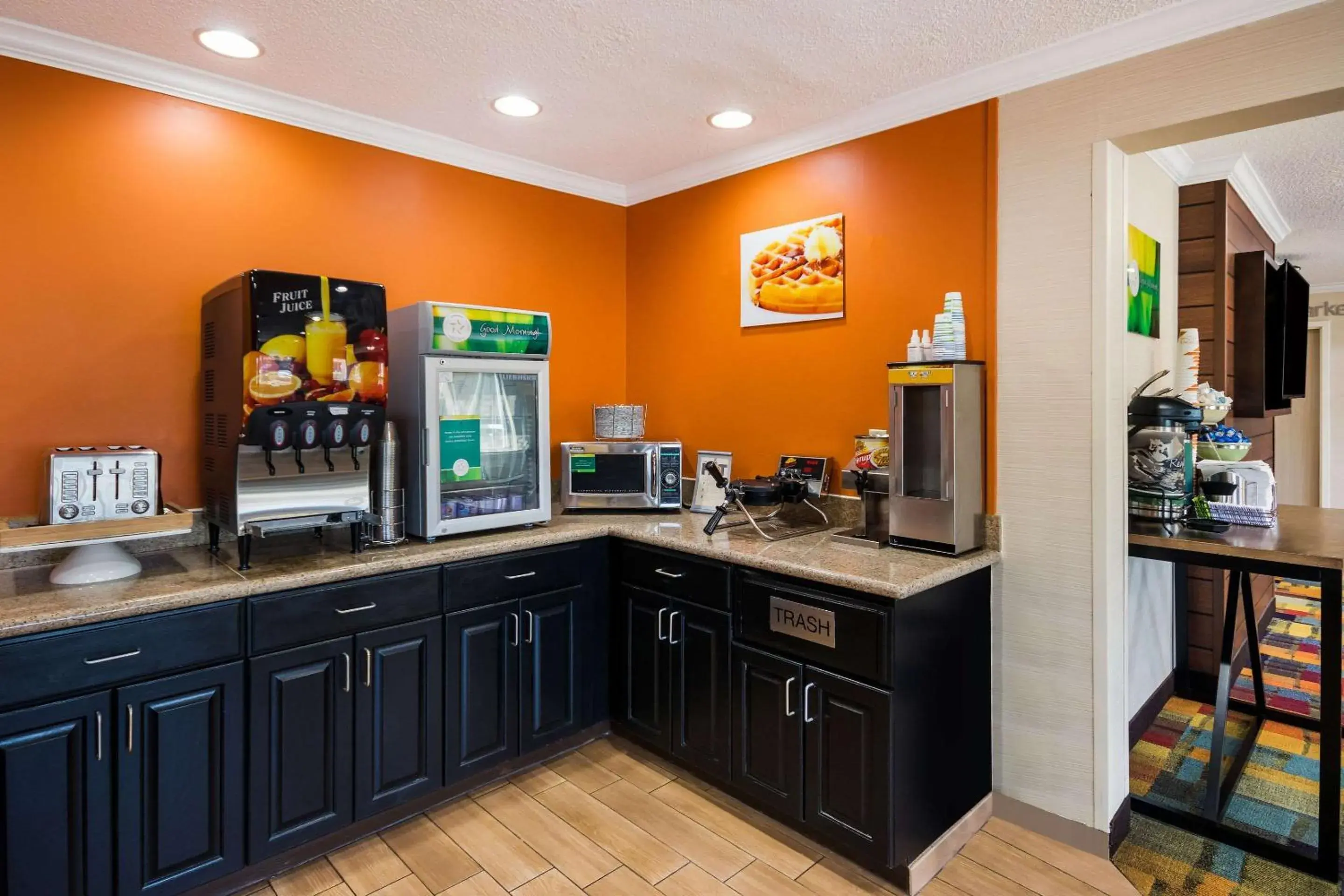 Breakfast in Quality Inn & Suites Bozeman Breakfast in Quality Inn & Suites Bozeman