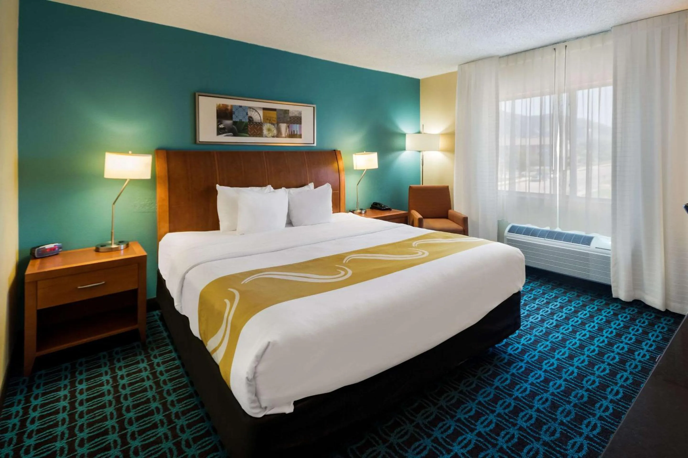 Bedroom, Bed in Quality Inn & Suites Bozeman