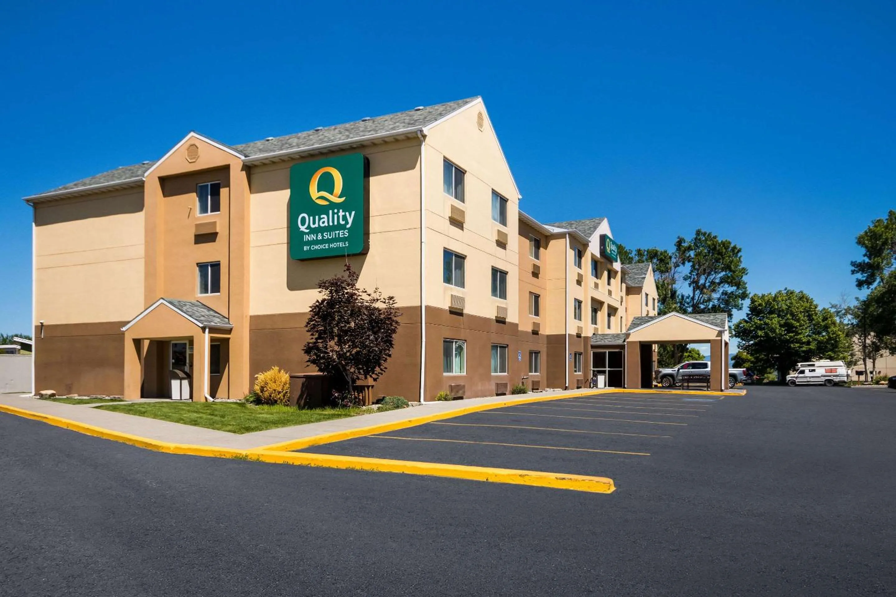 Property building in Quality Inn & Suites Bozeman