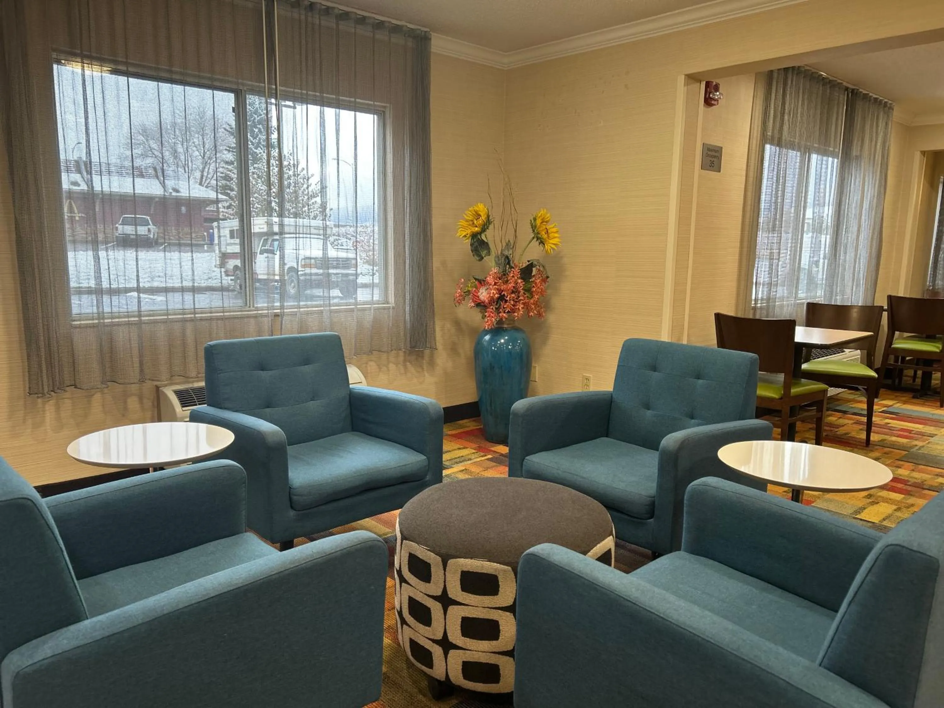 Seating area in Quality Inn & Suites Bozeman