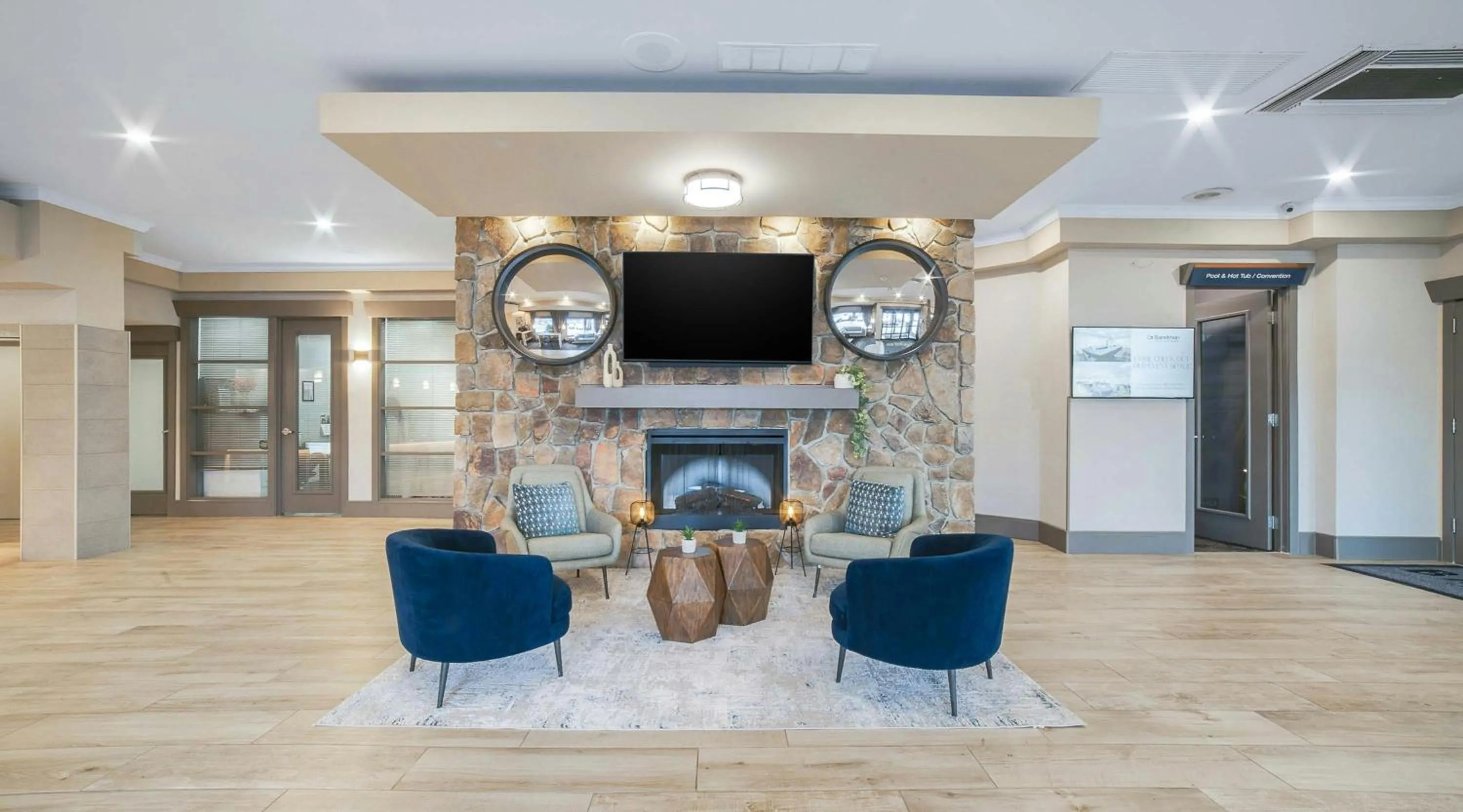 Lobby or reception in Sandman Hotel & Suites Kelowna