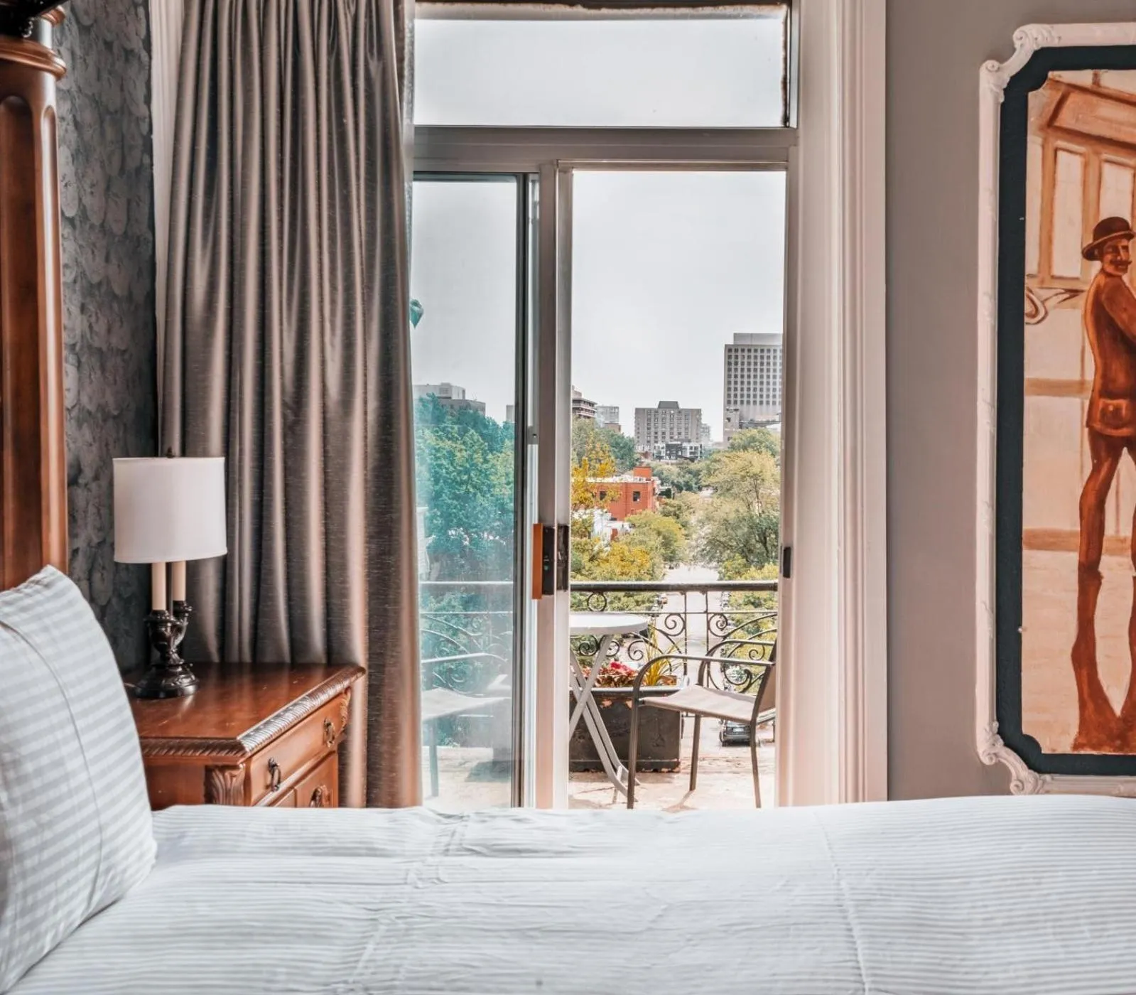 Balcony/Terrace in Hotel de Paris Montreal