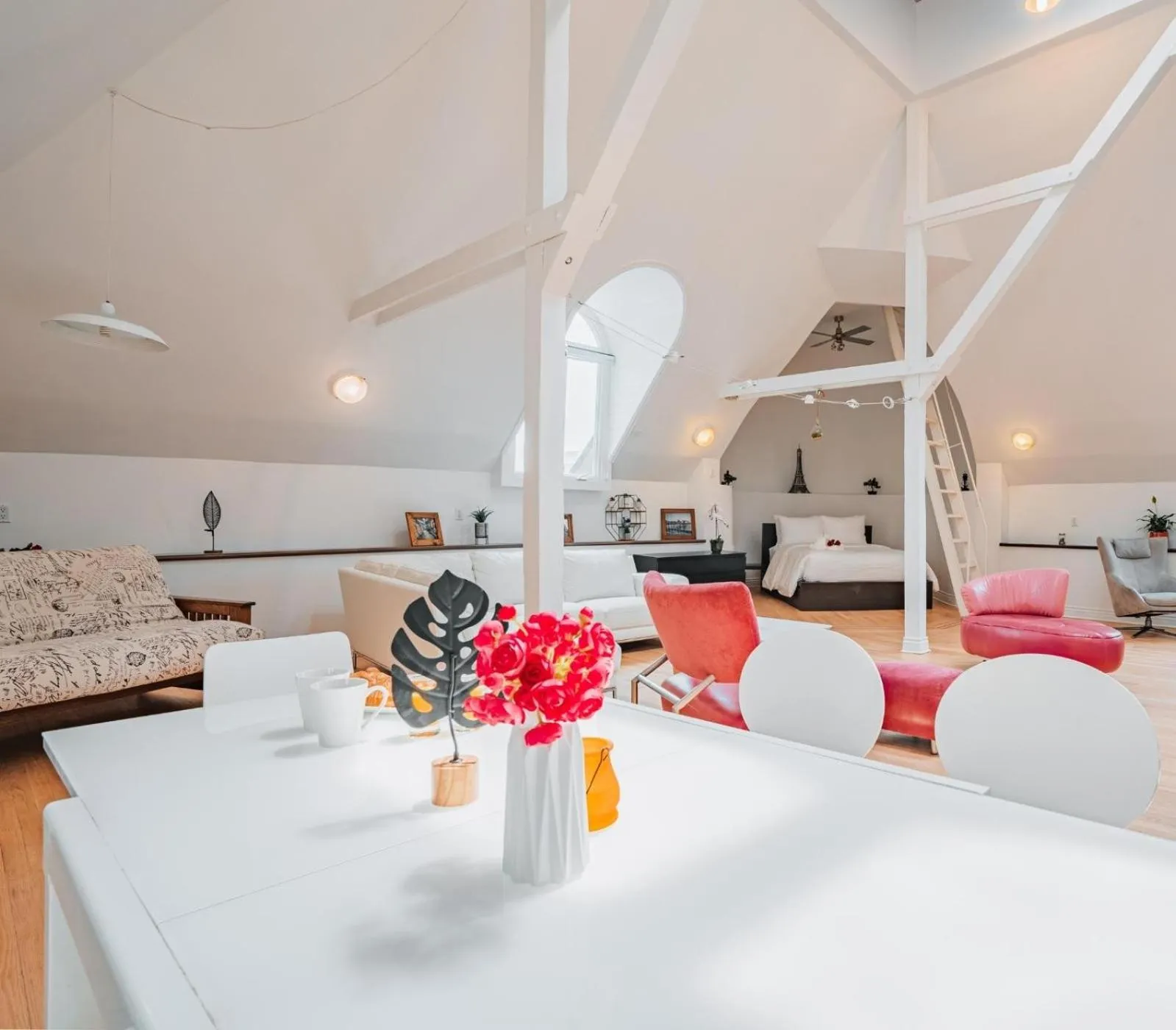 Hotel de Paris Montreal