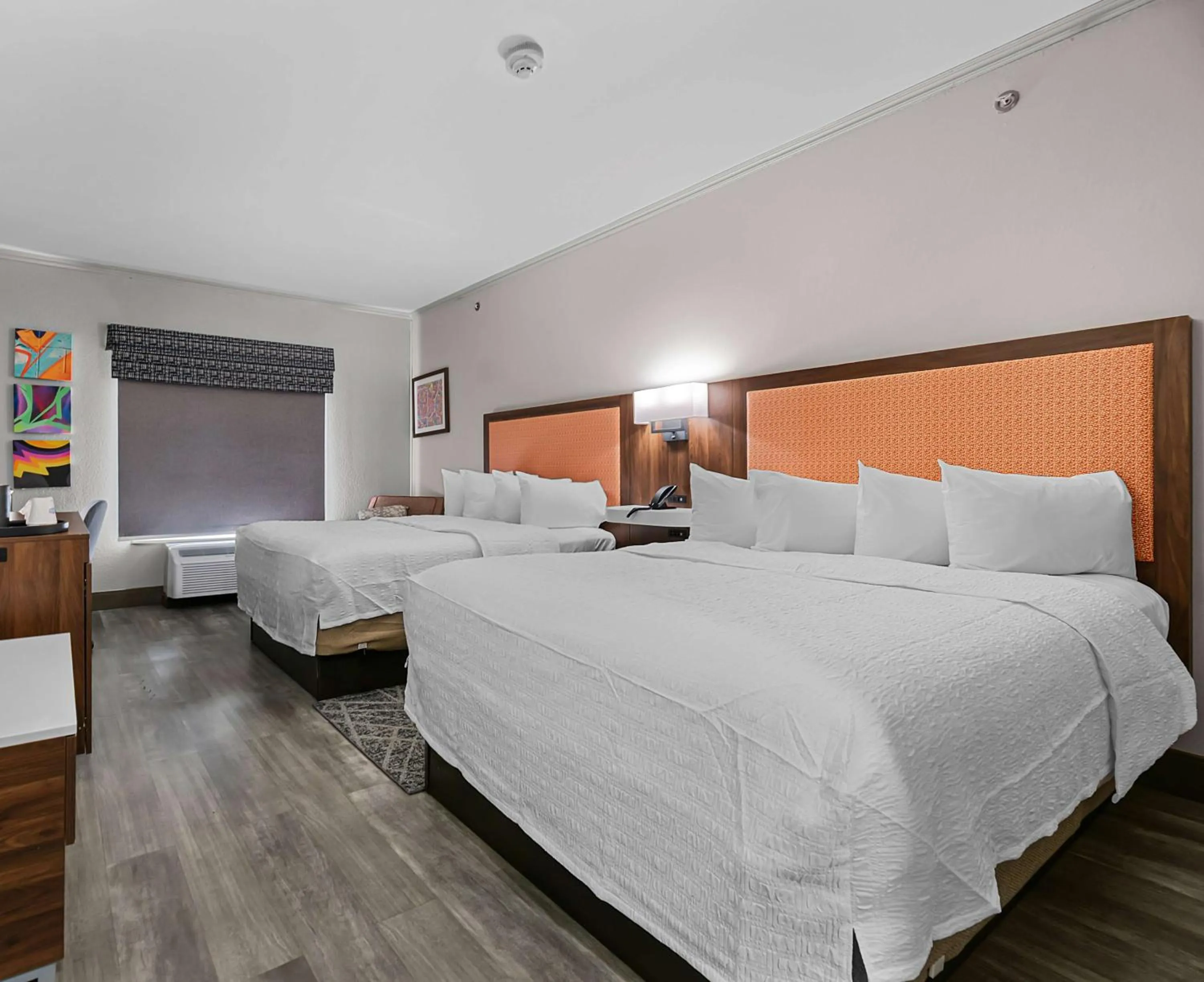 Bed in Hampton Inn Seguin