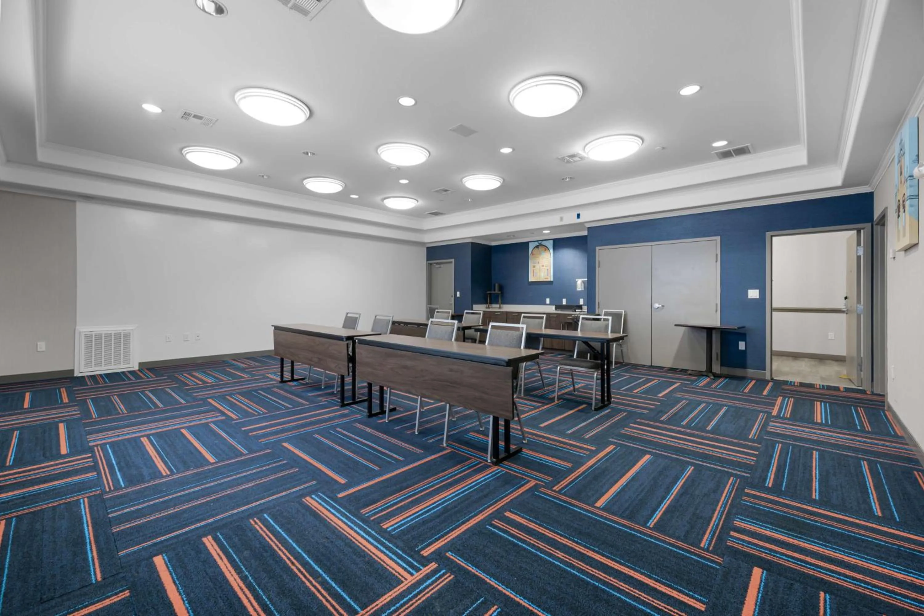 Meeting/conference room in Hampton Inn Seguin