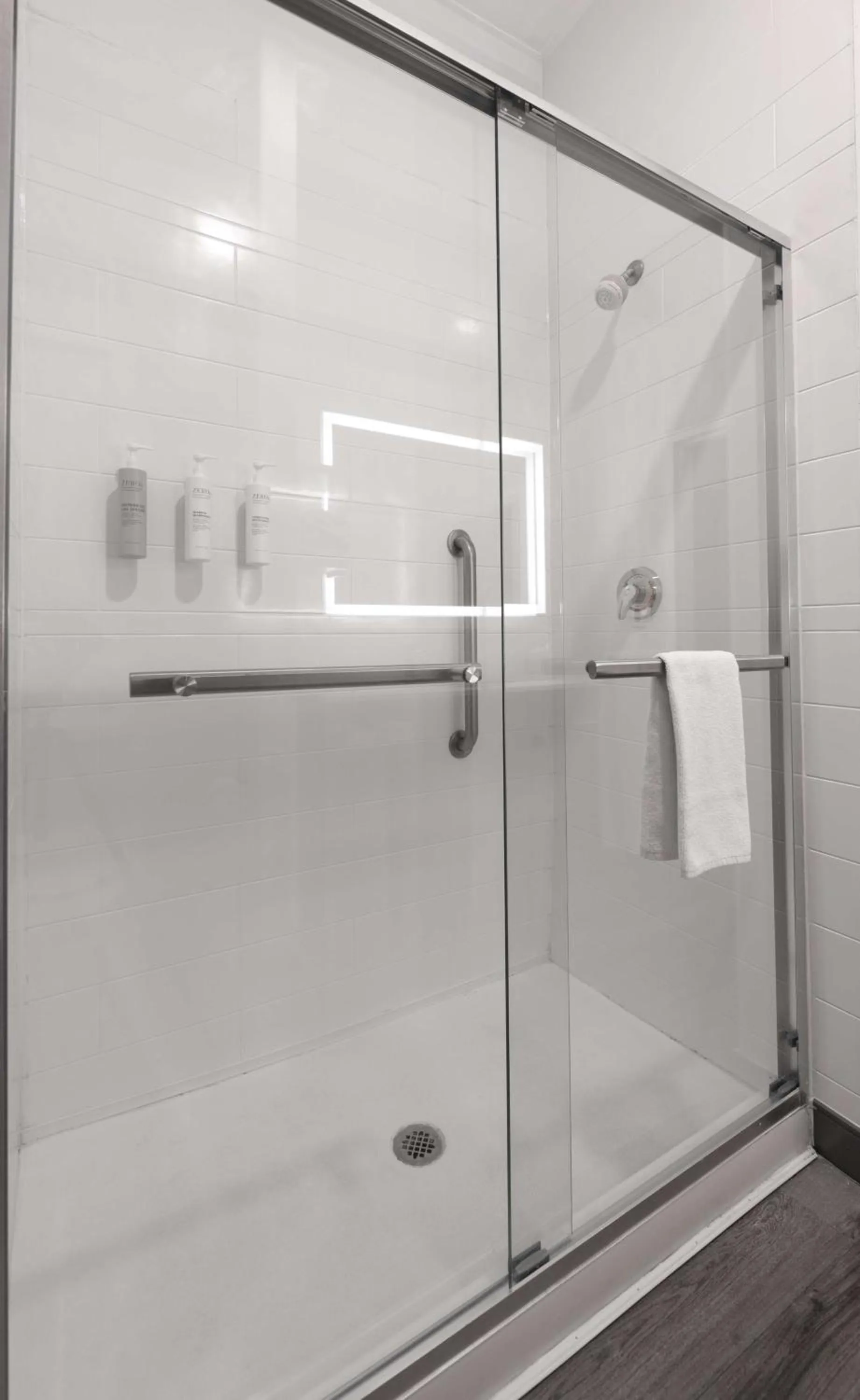 Bathroom in Hampton Inn Seguin