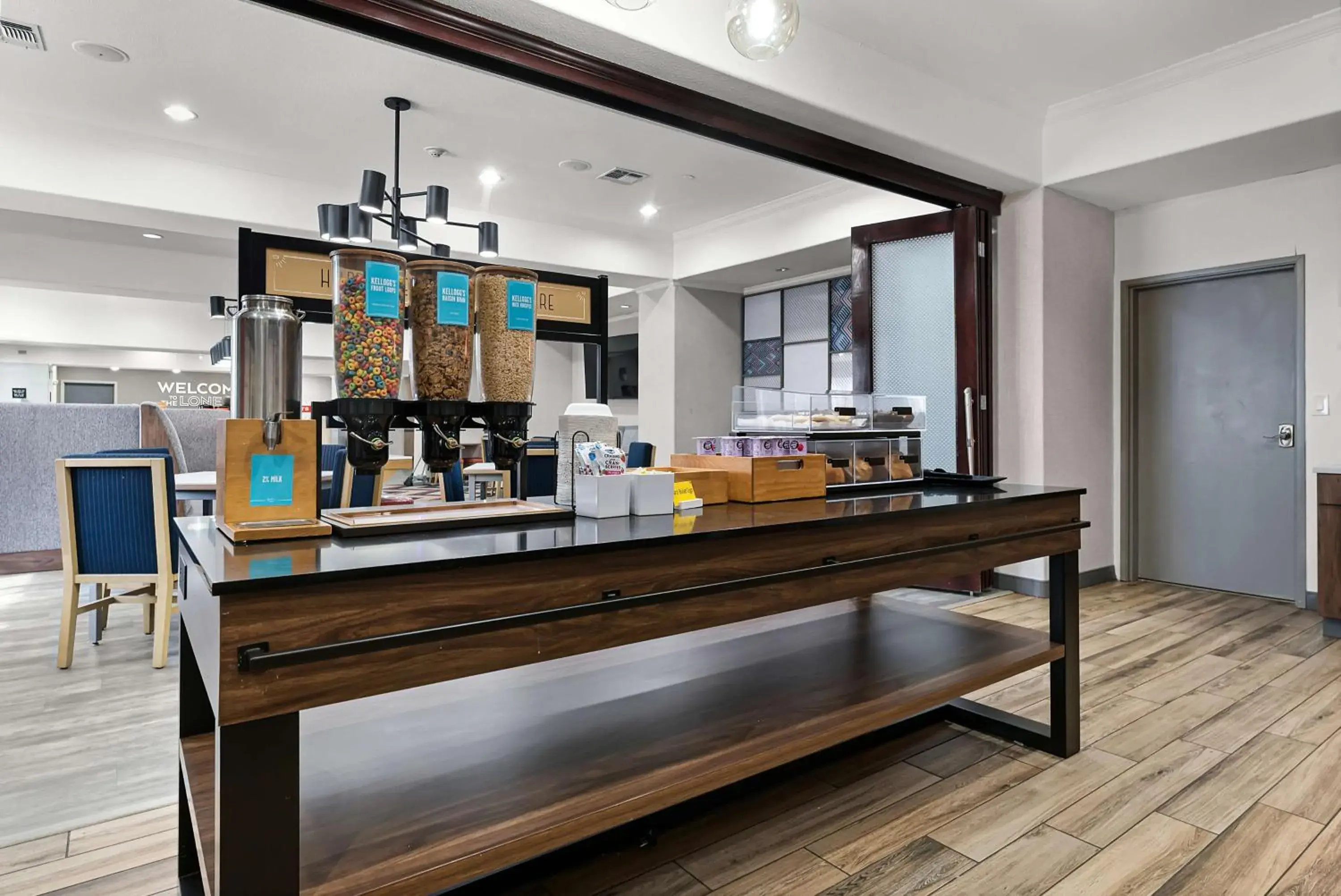 Breakfast in Hampton Inn Seguin Breakfast in Hampton Inn Seguin