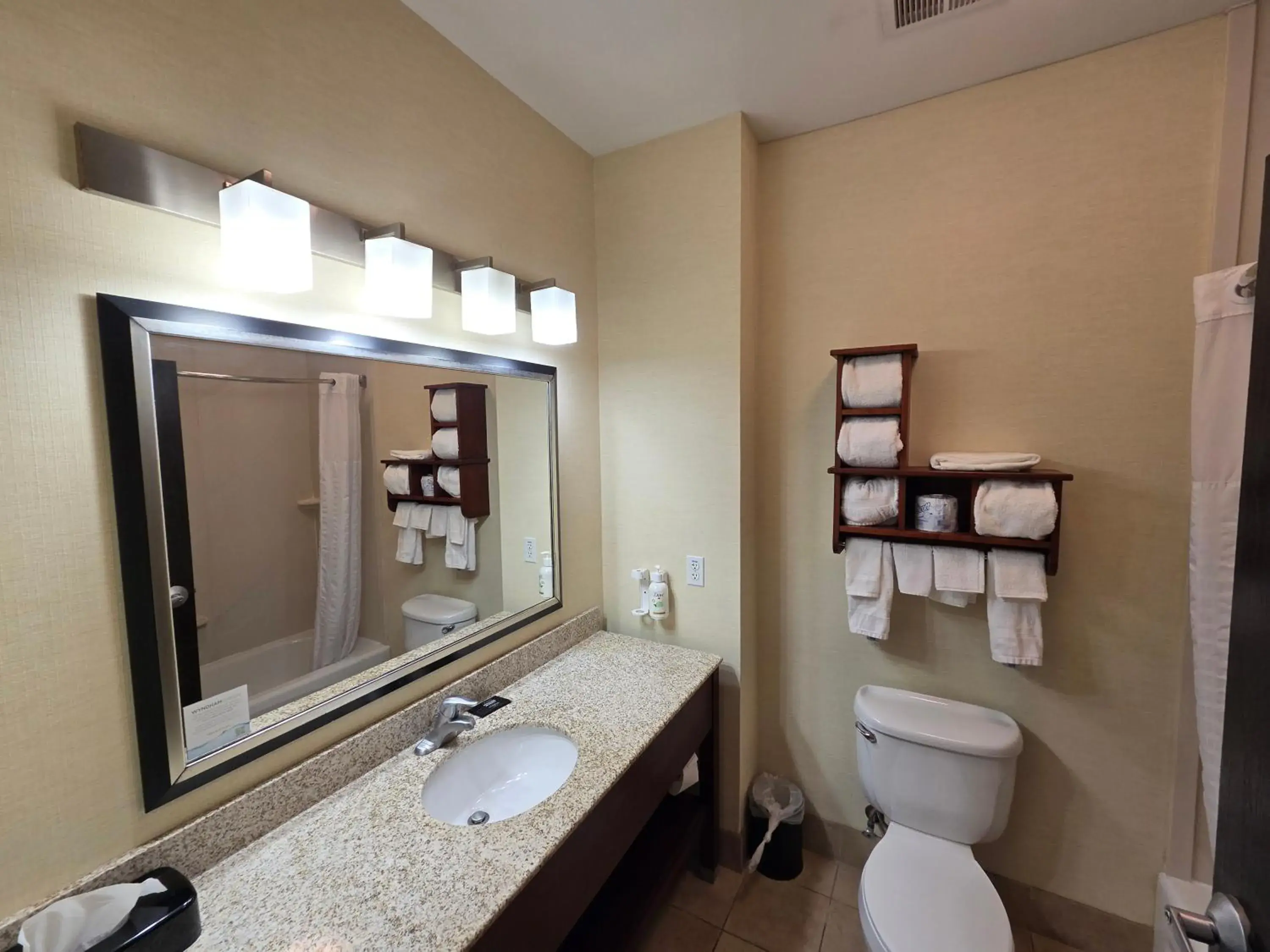 Wingate by Wyndham Steubenville Wingate by Wyndham Steubenville