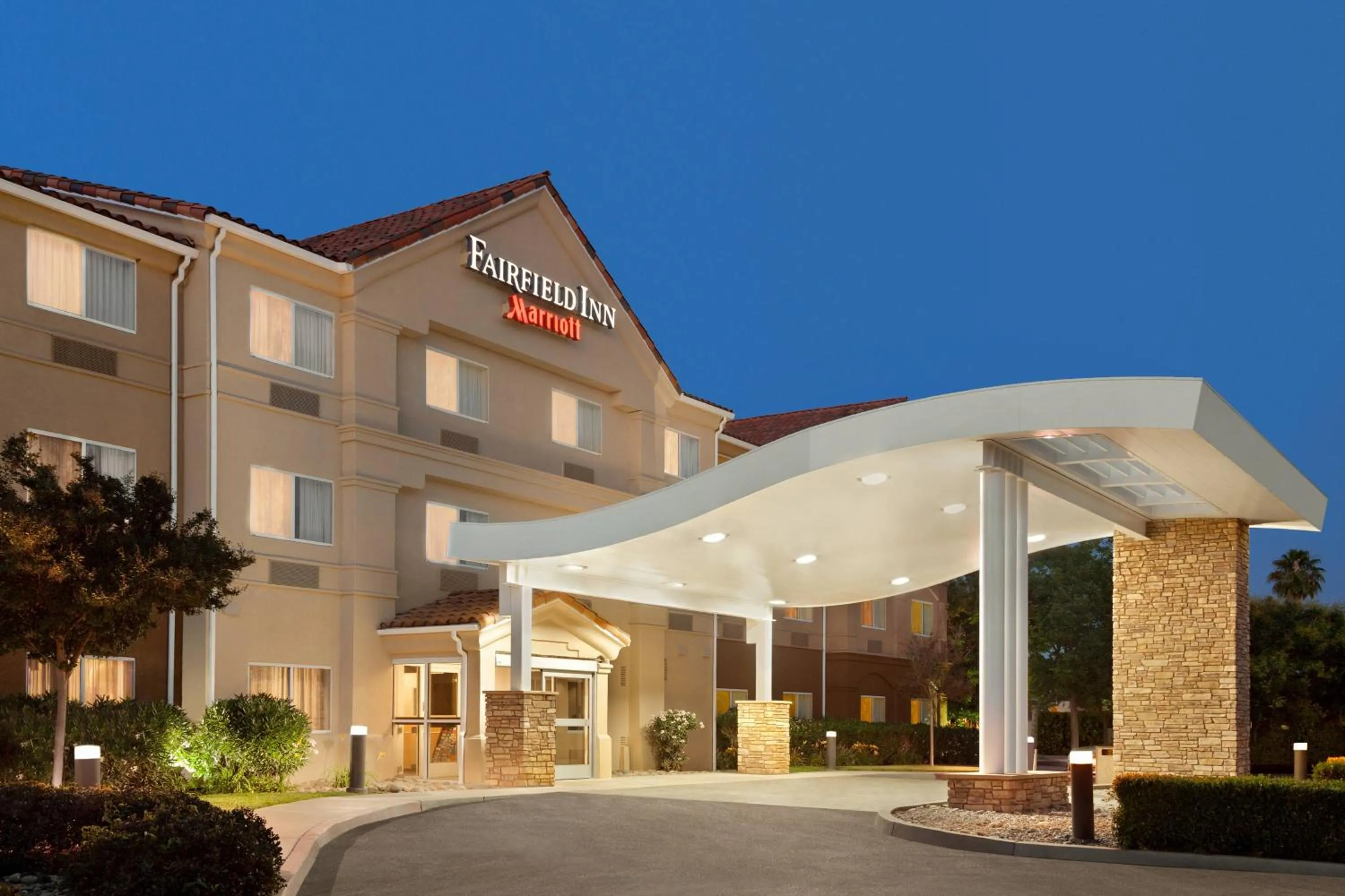 Property building in Fairfield Inn by Marriott Visalia Sequoia