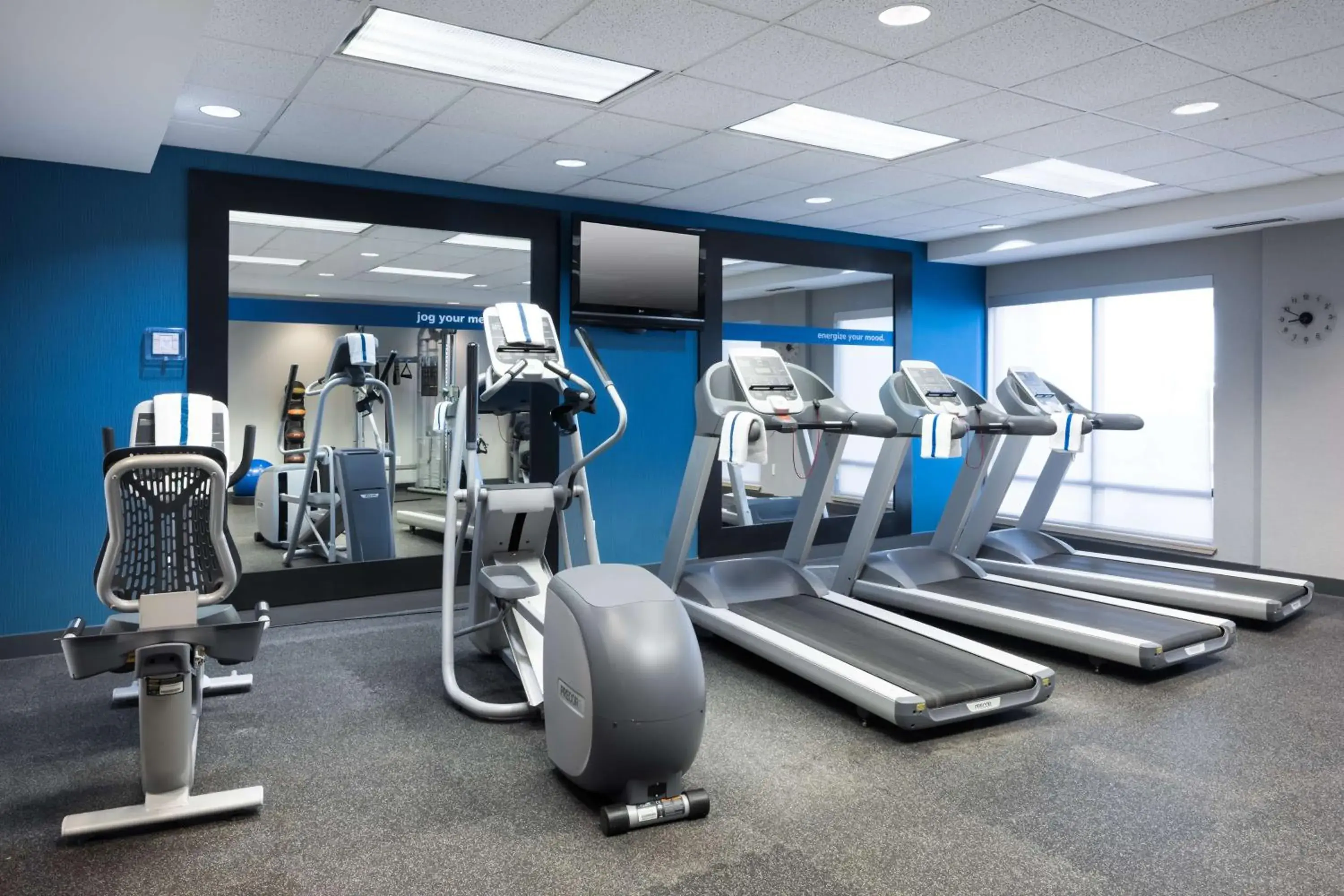 Fitness centre/facilities in Hampton Inn Bentonville-Rogers Fitness centre/facilities in Hampton Inn Bentonville-Rogers