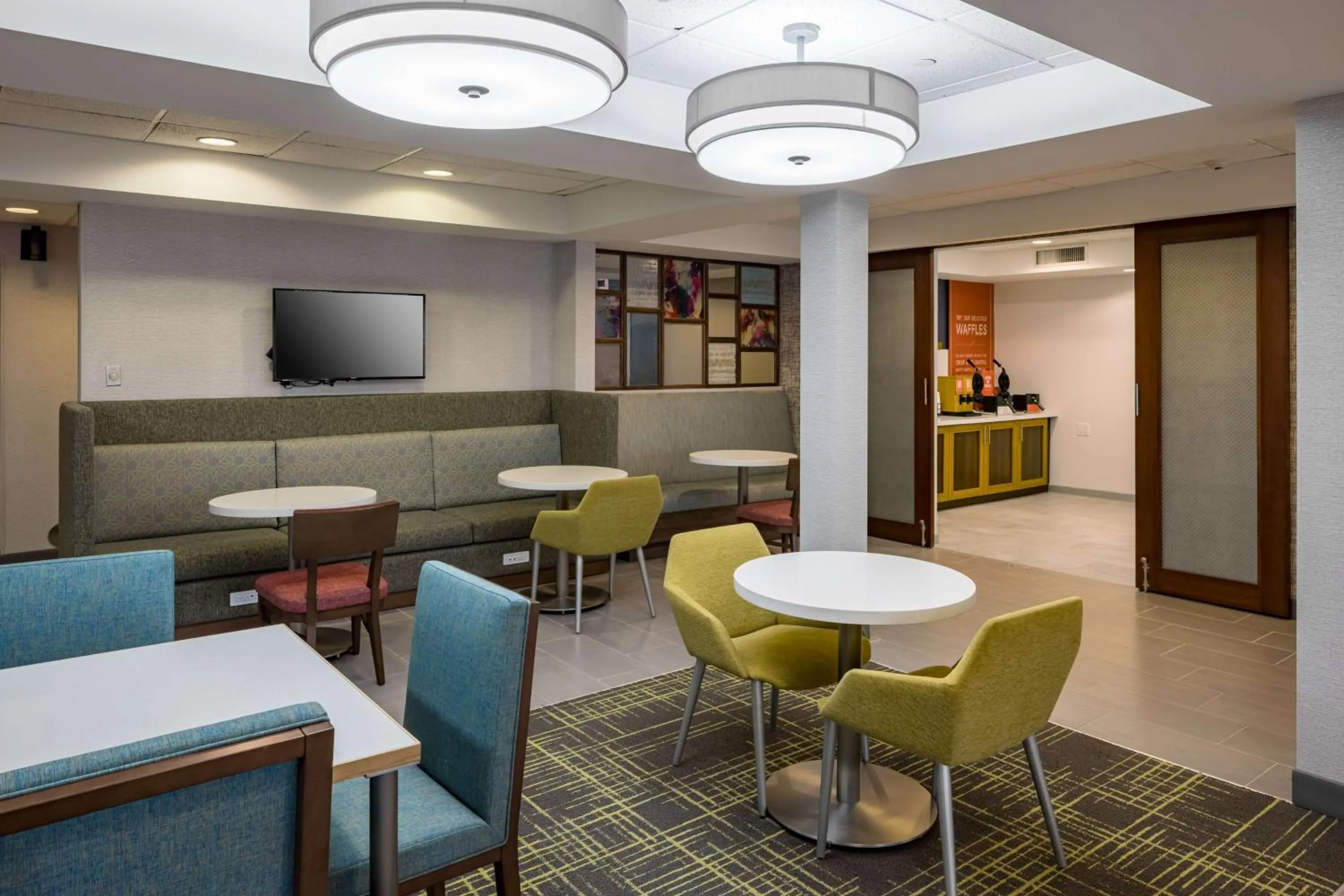 Breakfast in Hampton Inn Bentonville-Rogers