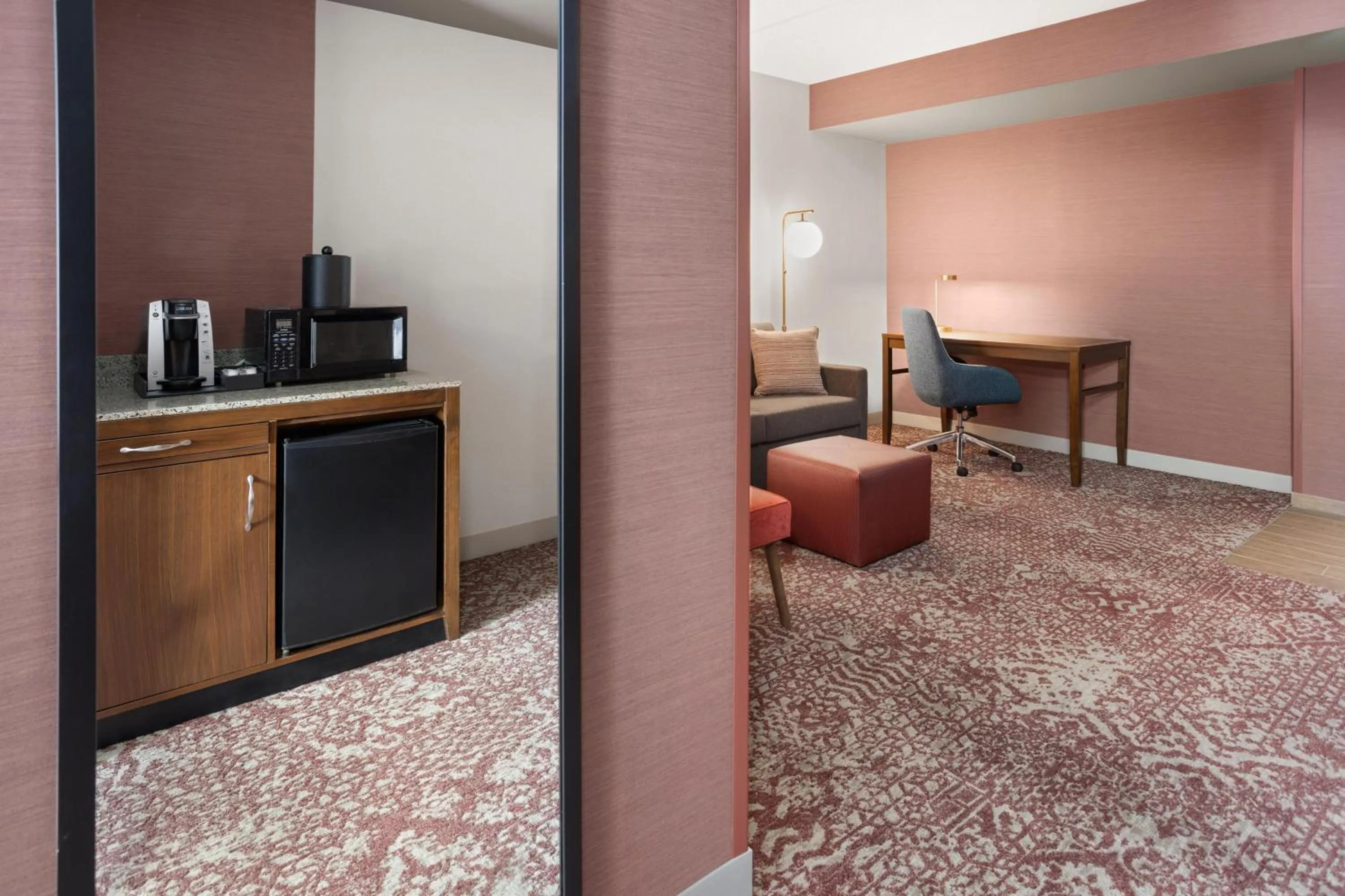 Bedroom in Hilton Garden Inn State College