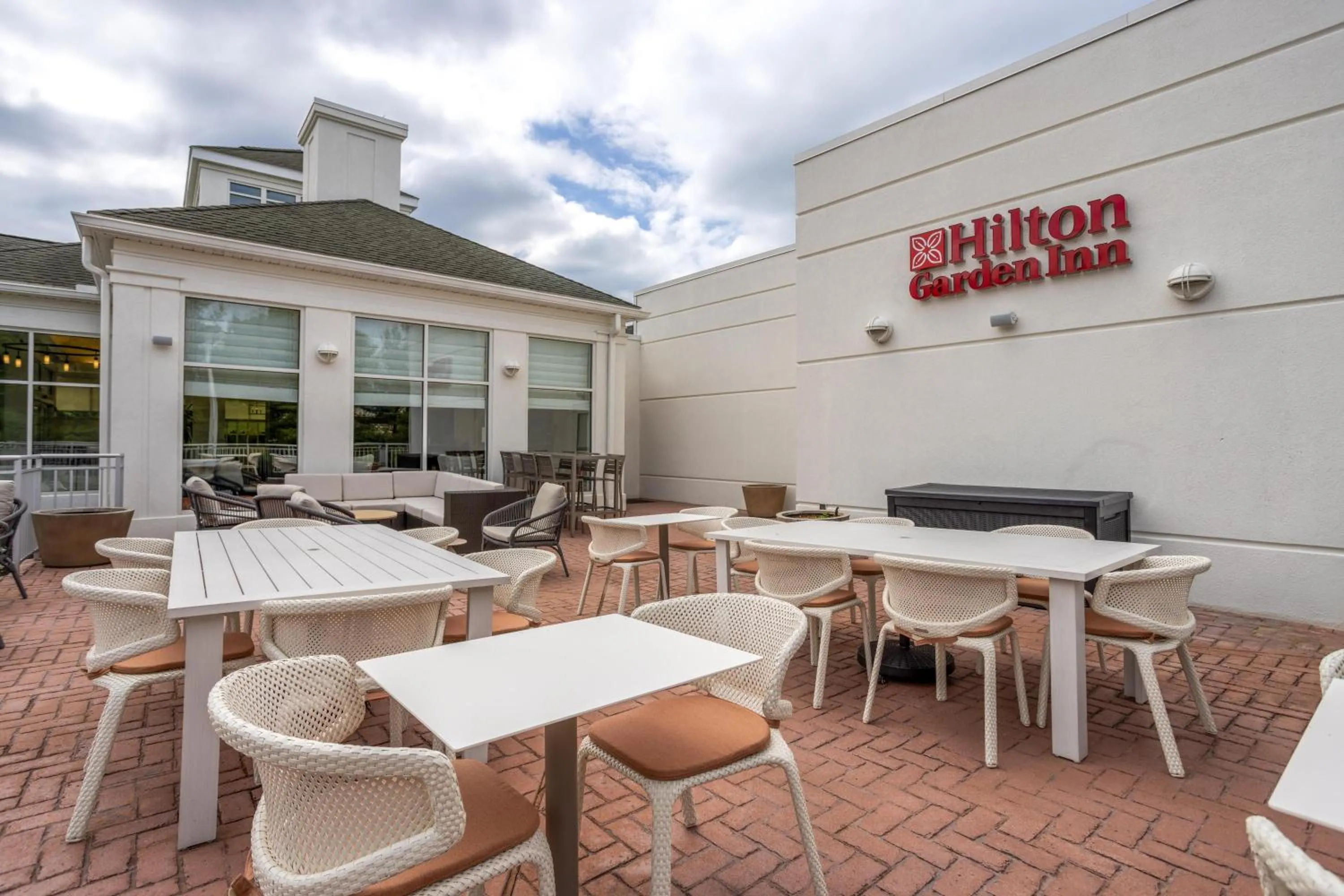 Patio in Hilton Garden Inn State College
