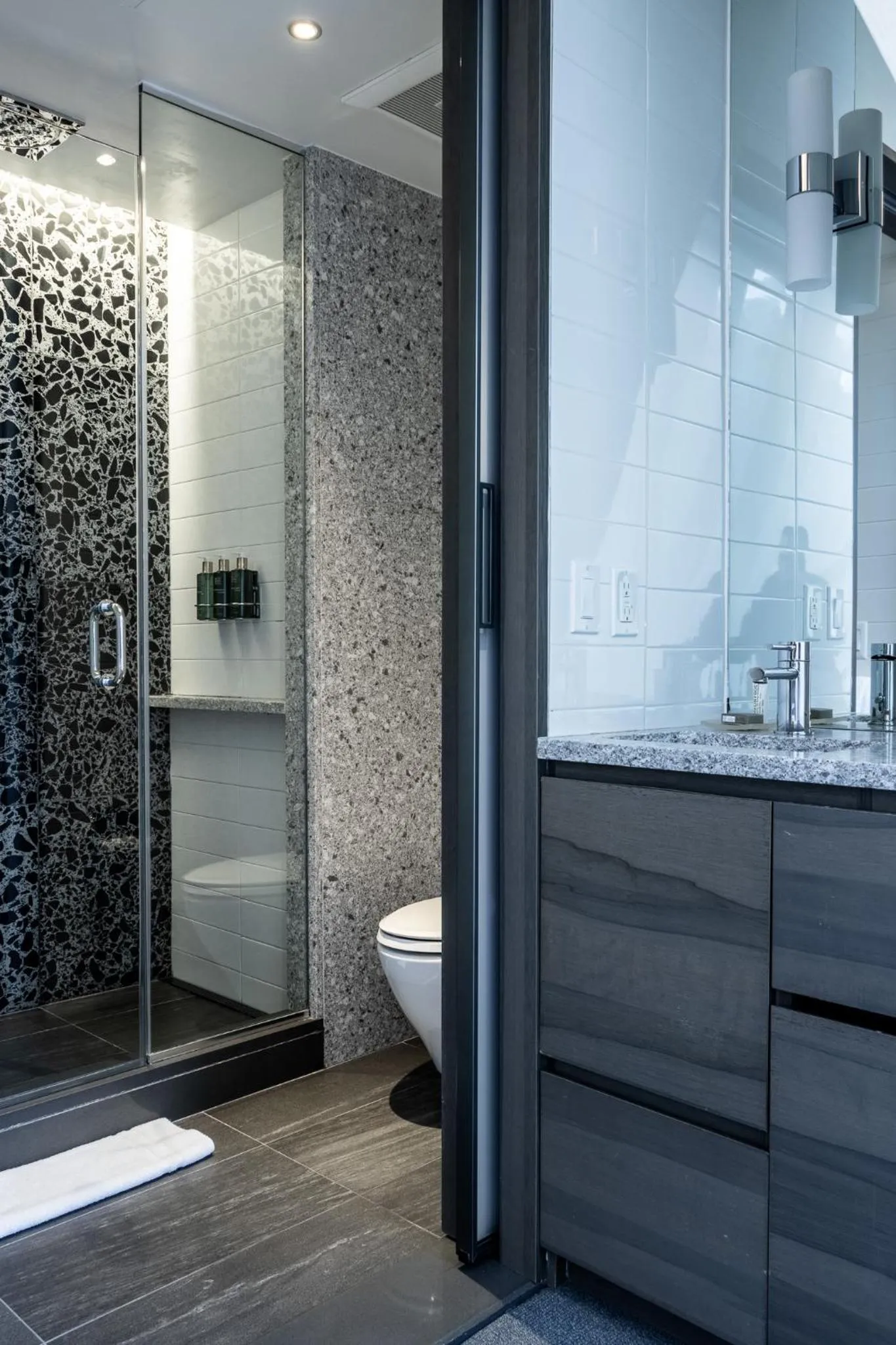 Bathroom in Carnegie Hotel