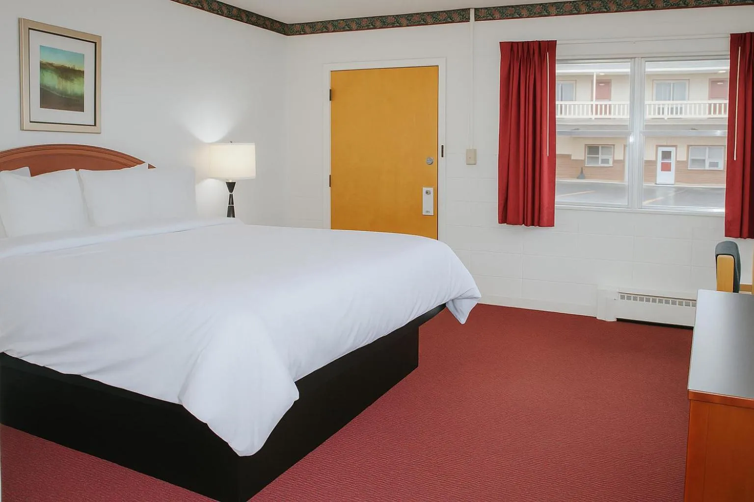 Bed in Ventura Motel