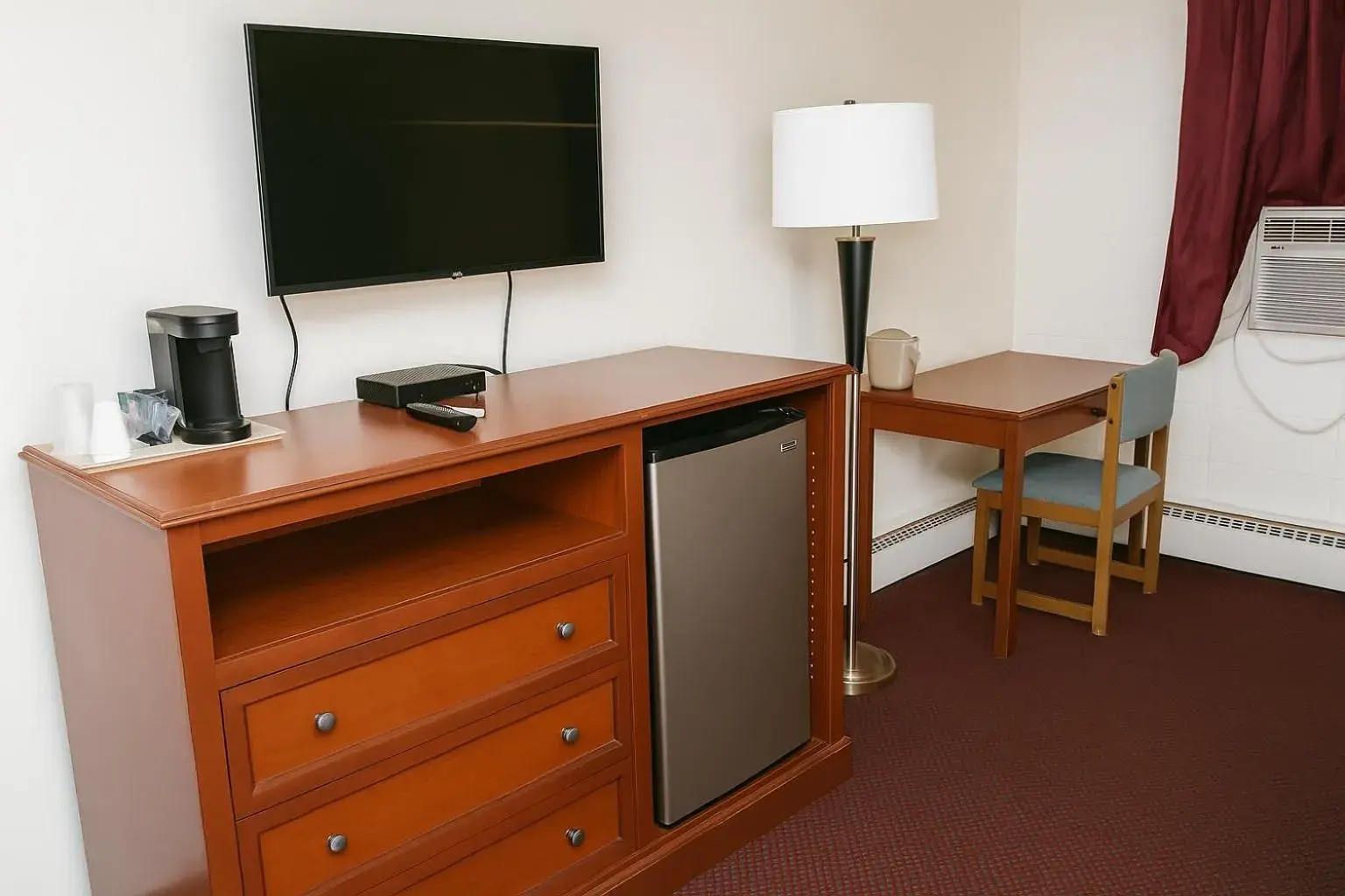 TV and multimedia in Ventura Motel TV and multimedia in Ventura Motel