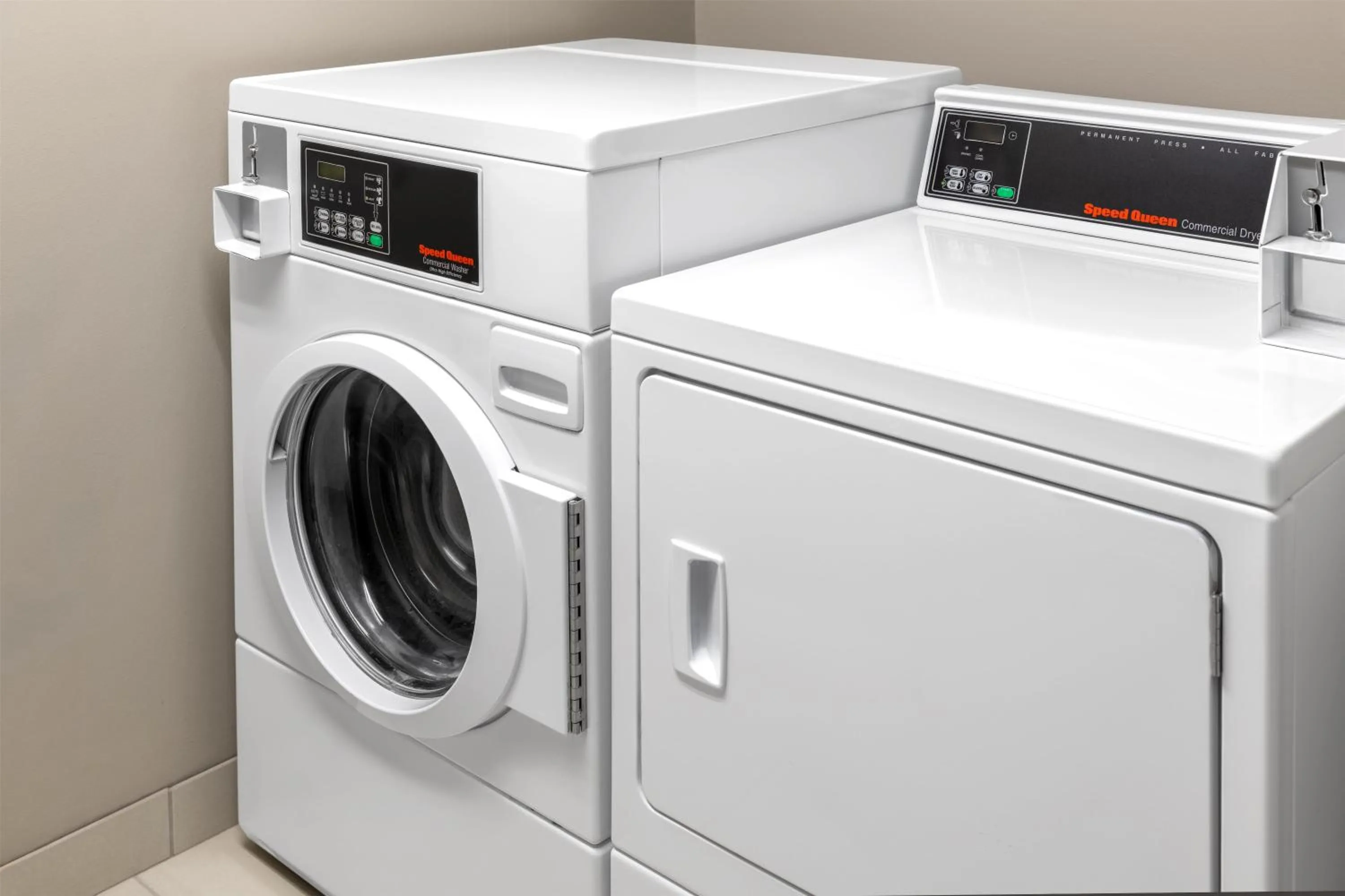 laundry in DoubleTree by Hilton Springfield