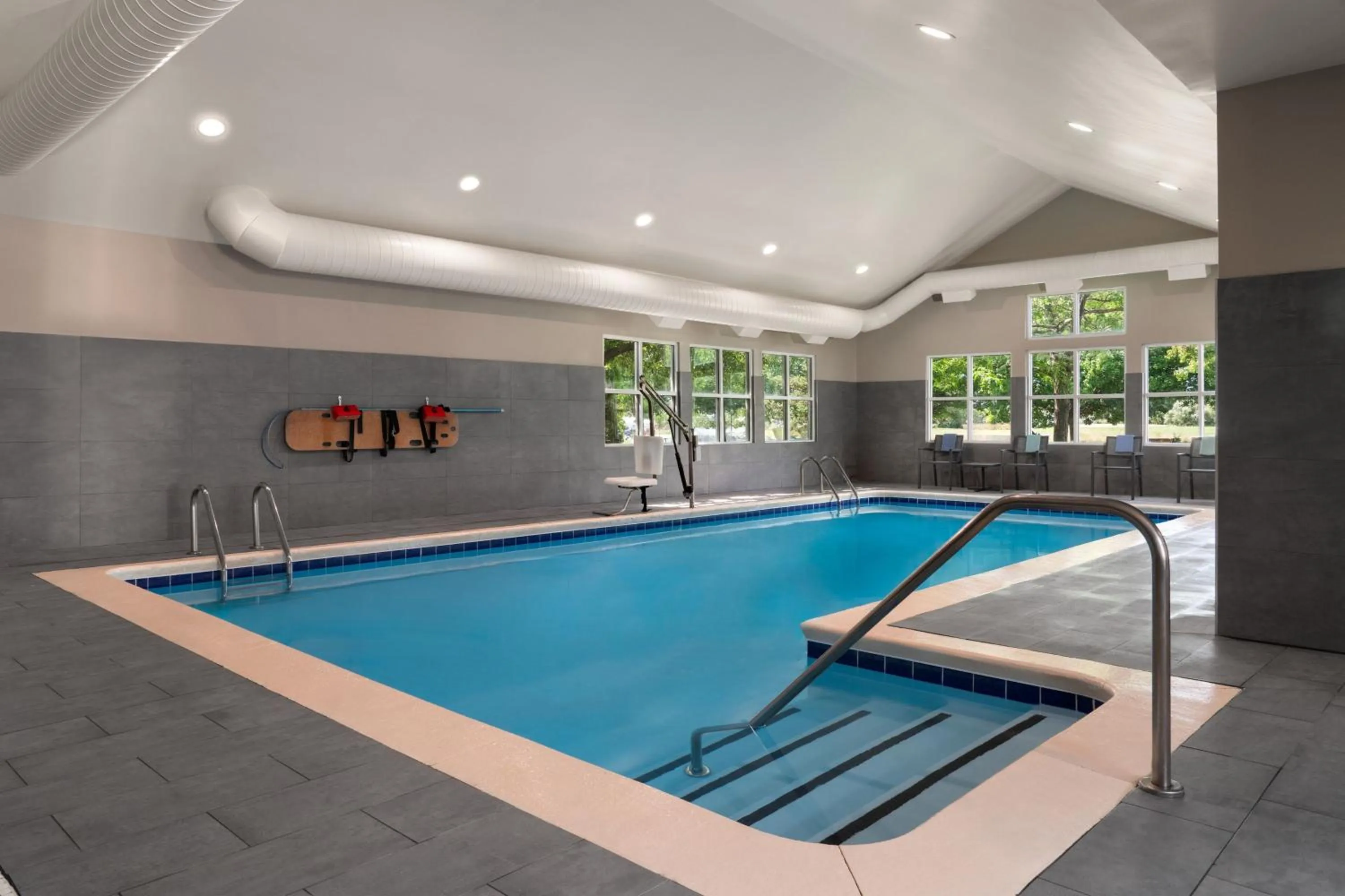Swimming pool in Residence Inn by Marriott Holland