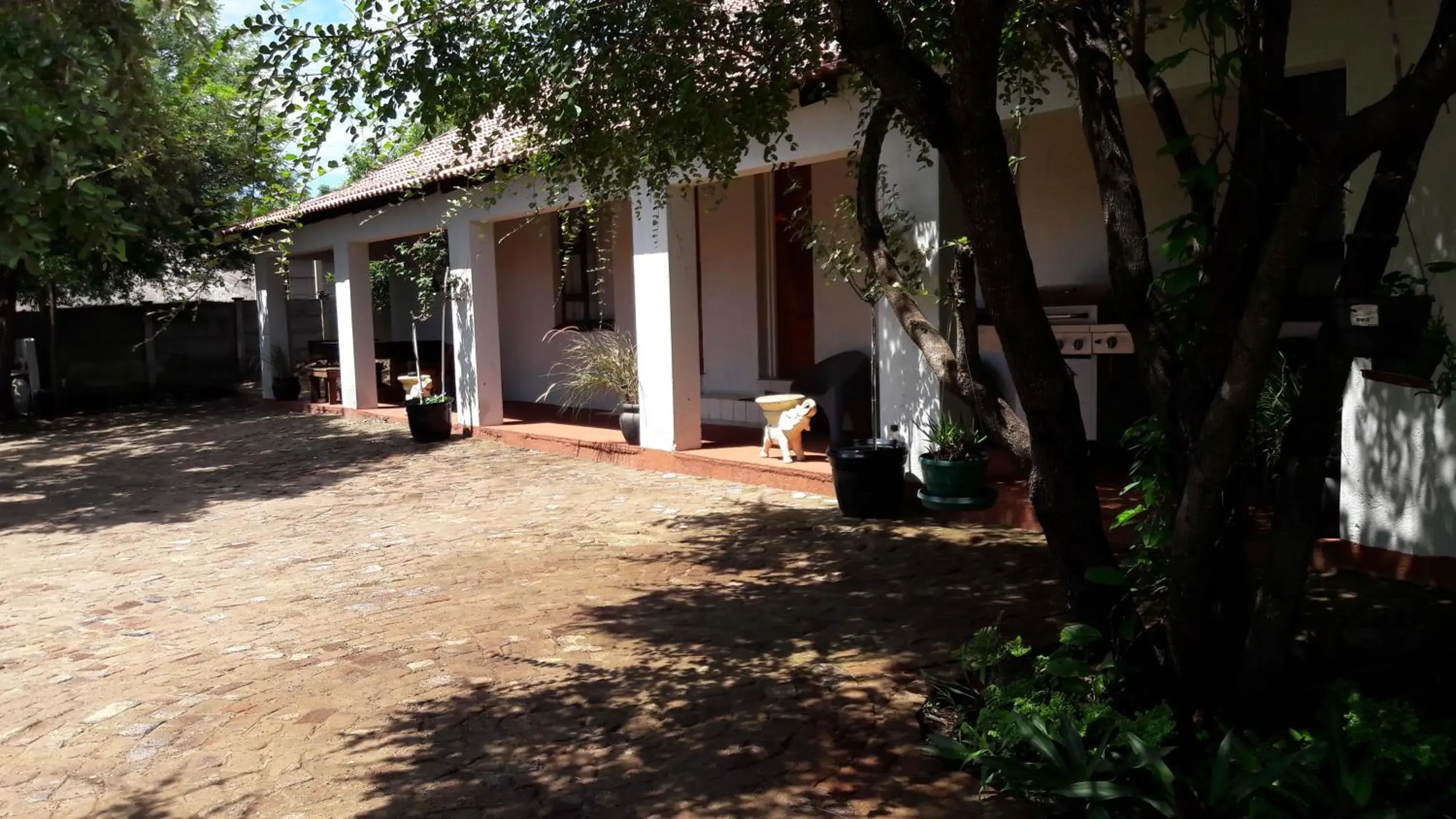 Family Room 2 in Komati Friends Family Room 2 in Komati Friends