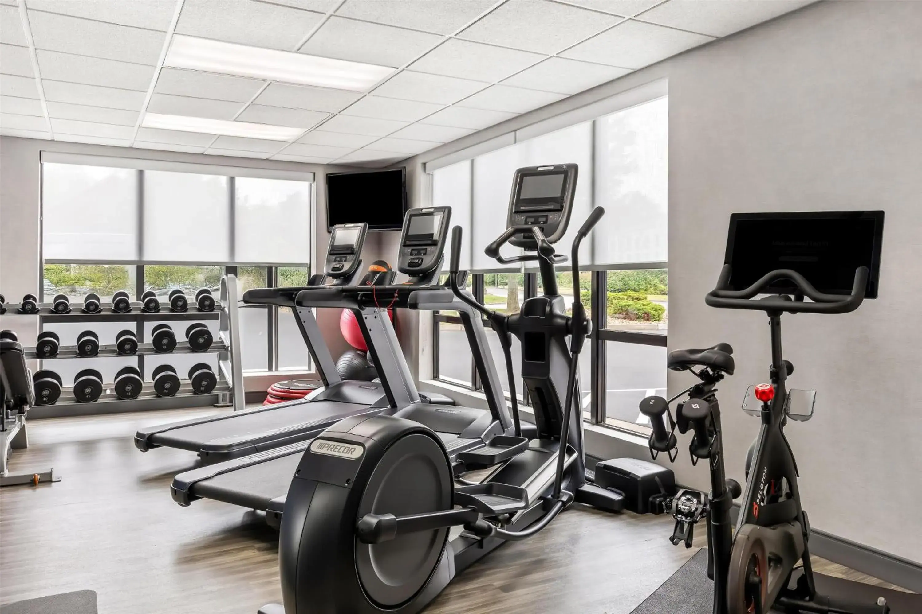 Fitness centre/facilities in Hampton Inn & Suites Grove City Fitness centre/facilities in Hampton Inn & Suites Grove City