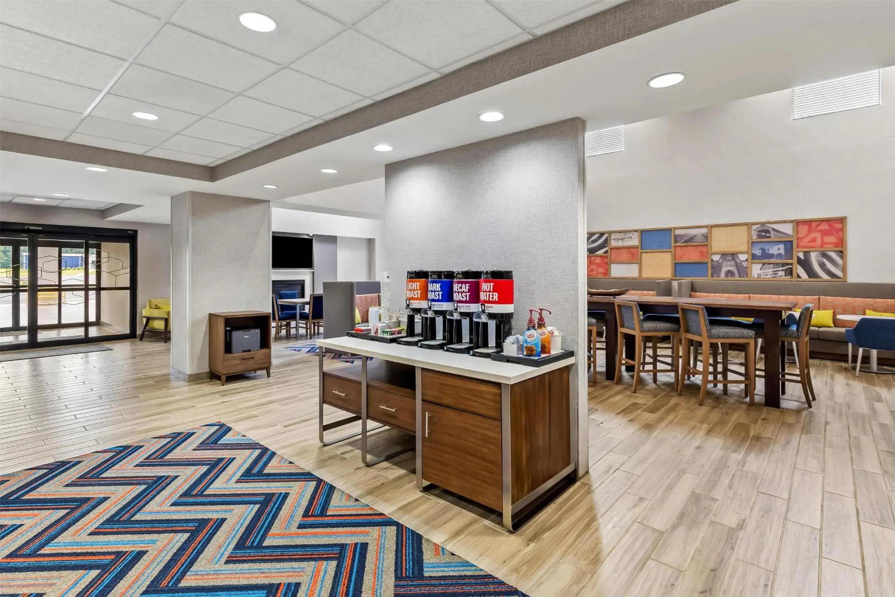 Lobby or reception in Hampton Inn & Suites Grove City Lobby or reception in Hampton Inn & Suites Grove City