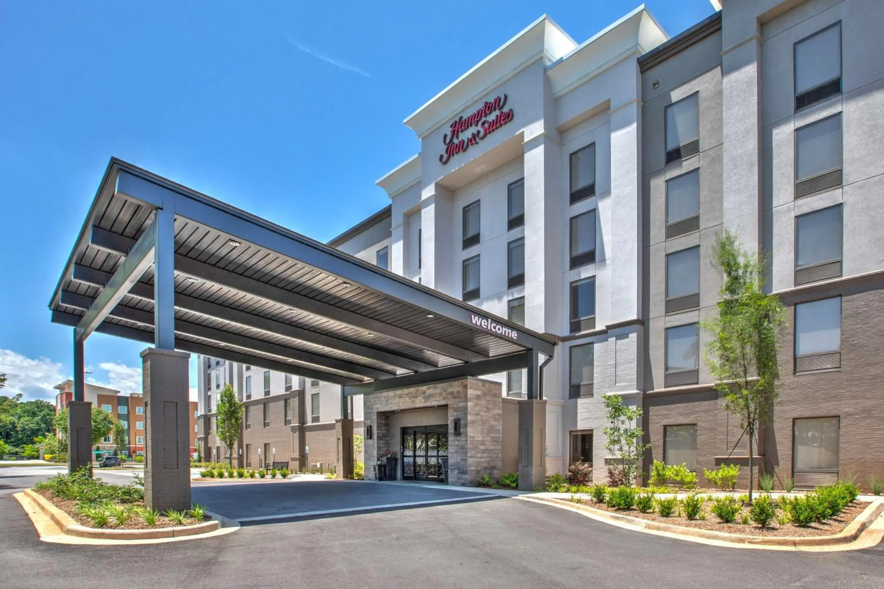 Property building in Hampton Inn & Suites Spartanburg-I-26-Westgate Mall Property building in Hampton Inn & Suites Spartanburg-I-26-Westgate Mall