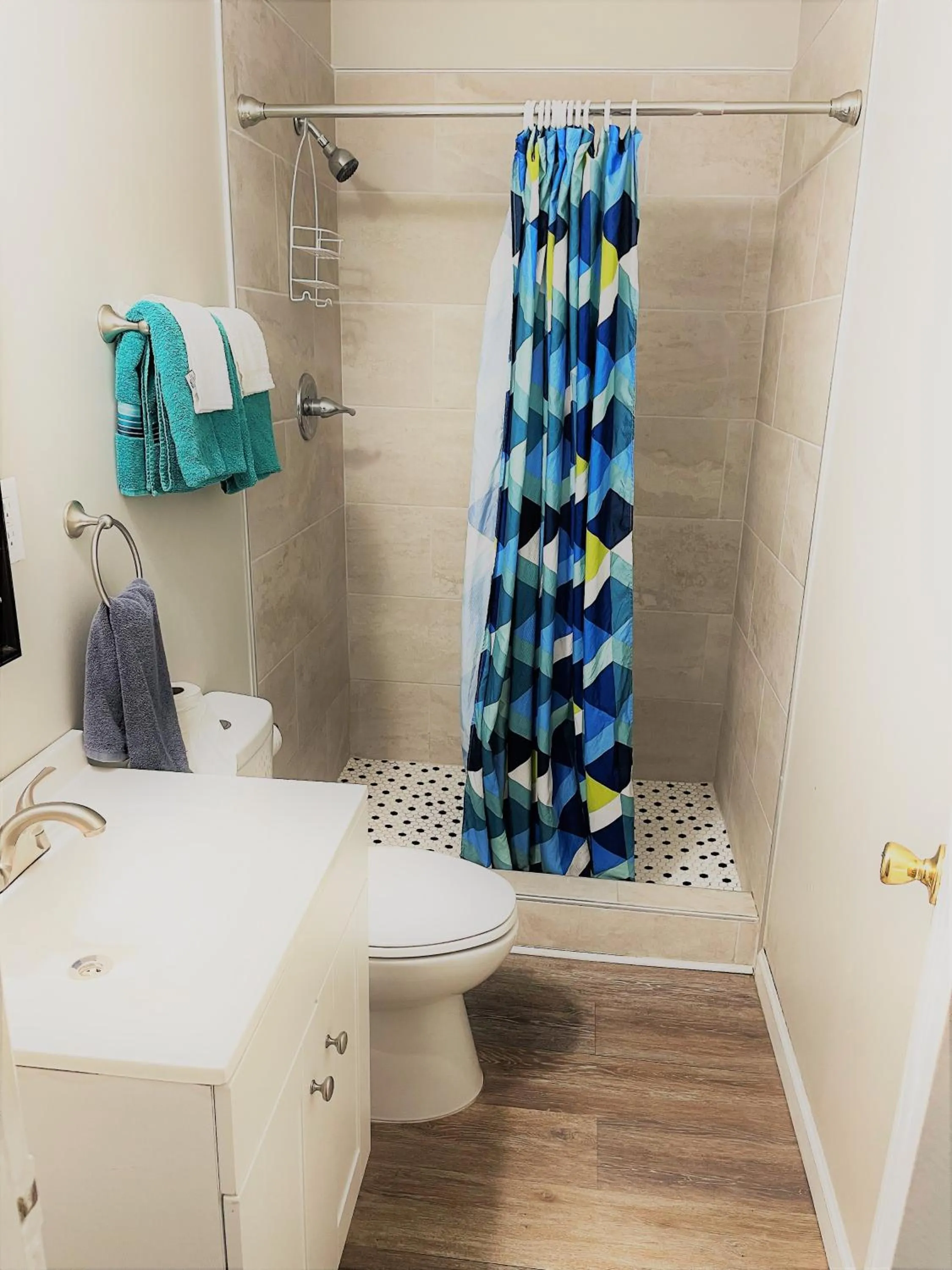 Shower in Sand Dollar Motel