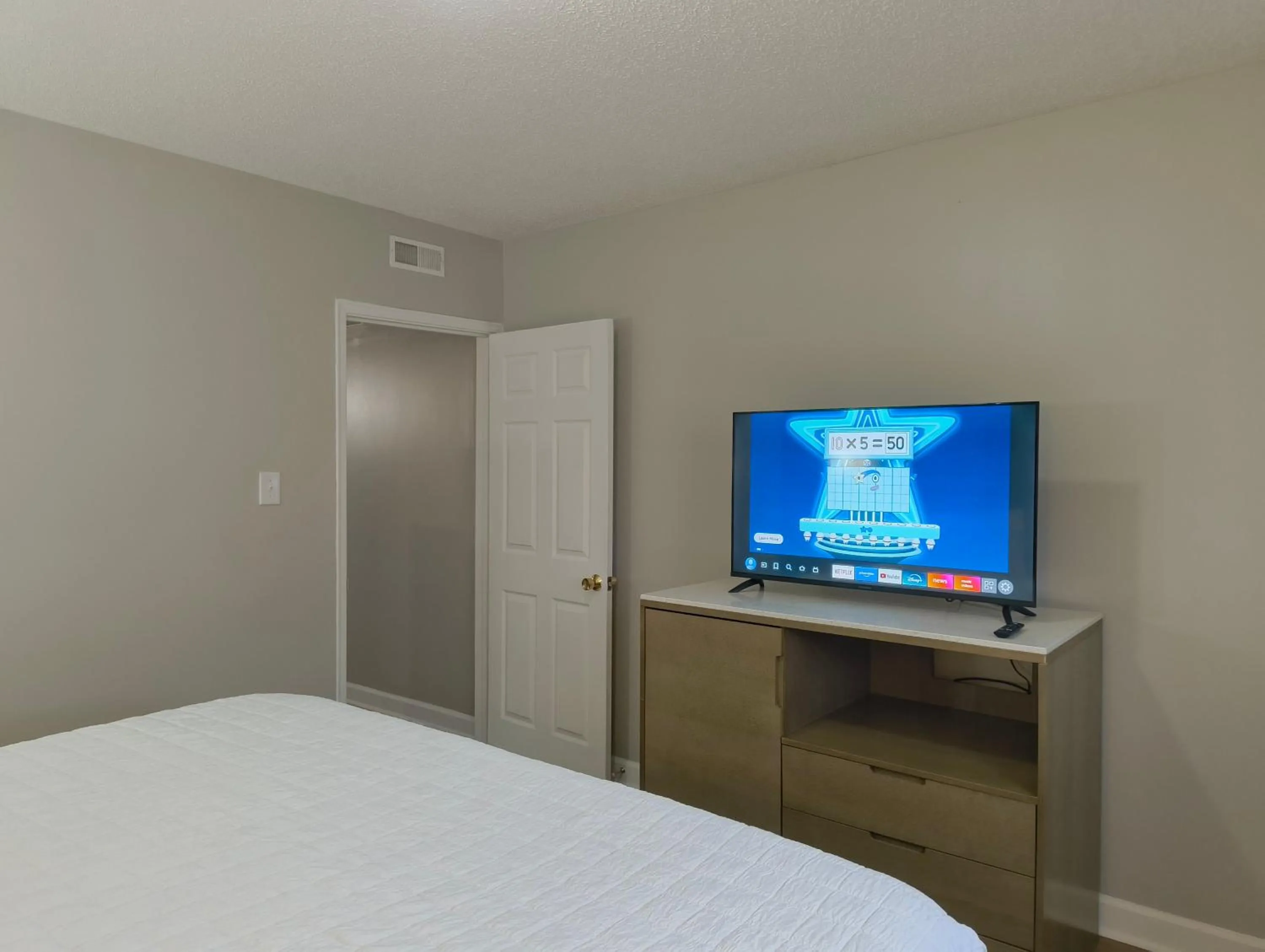 Bed in Sand Dollar Motel