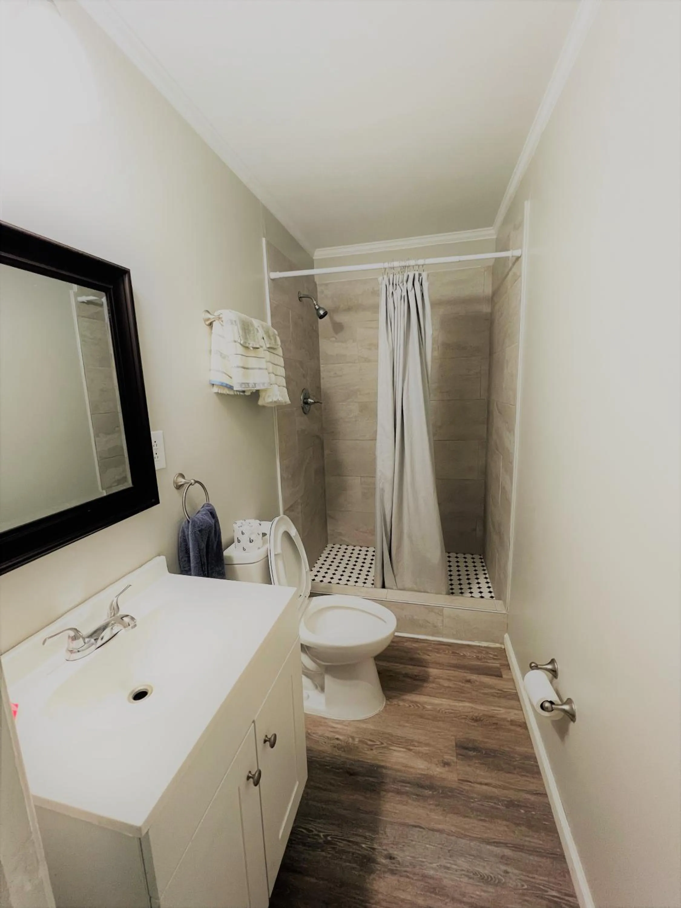 Shower in Sand Dollar Motel