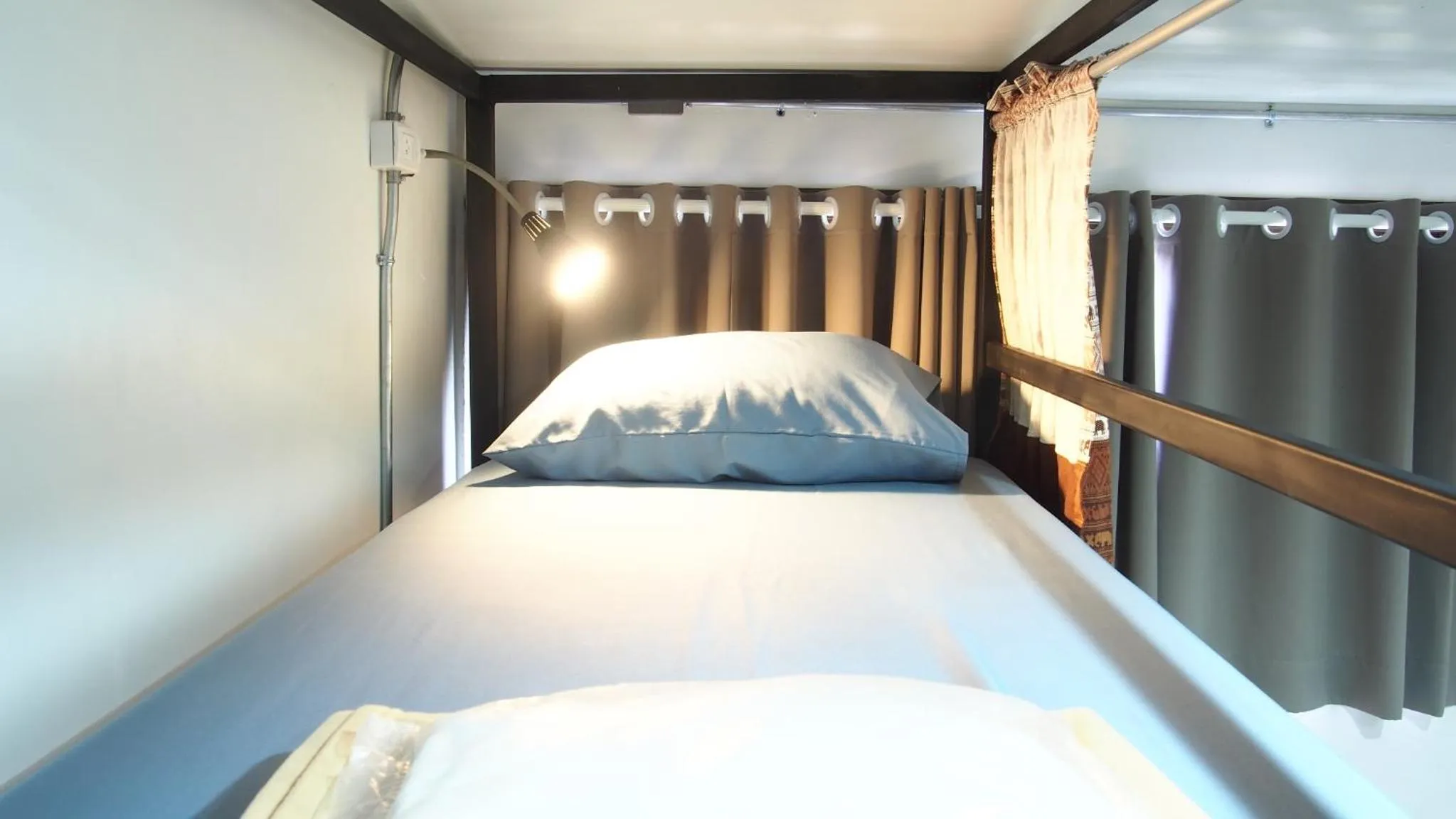 bunk bed, Bed in Dhub Hostel Donmueng