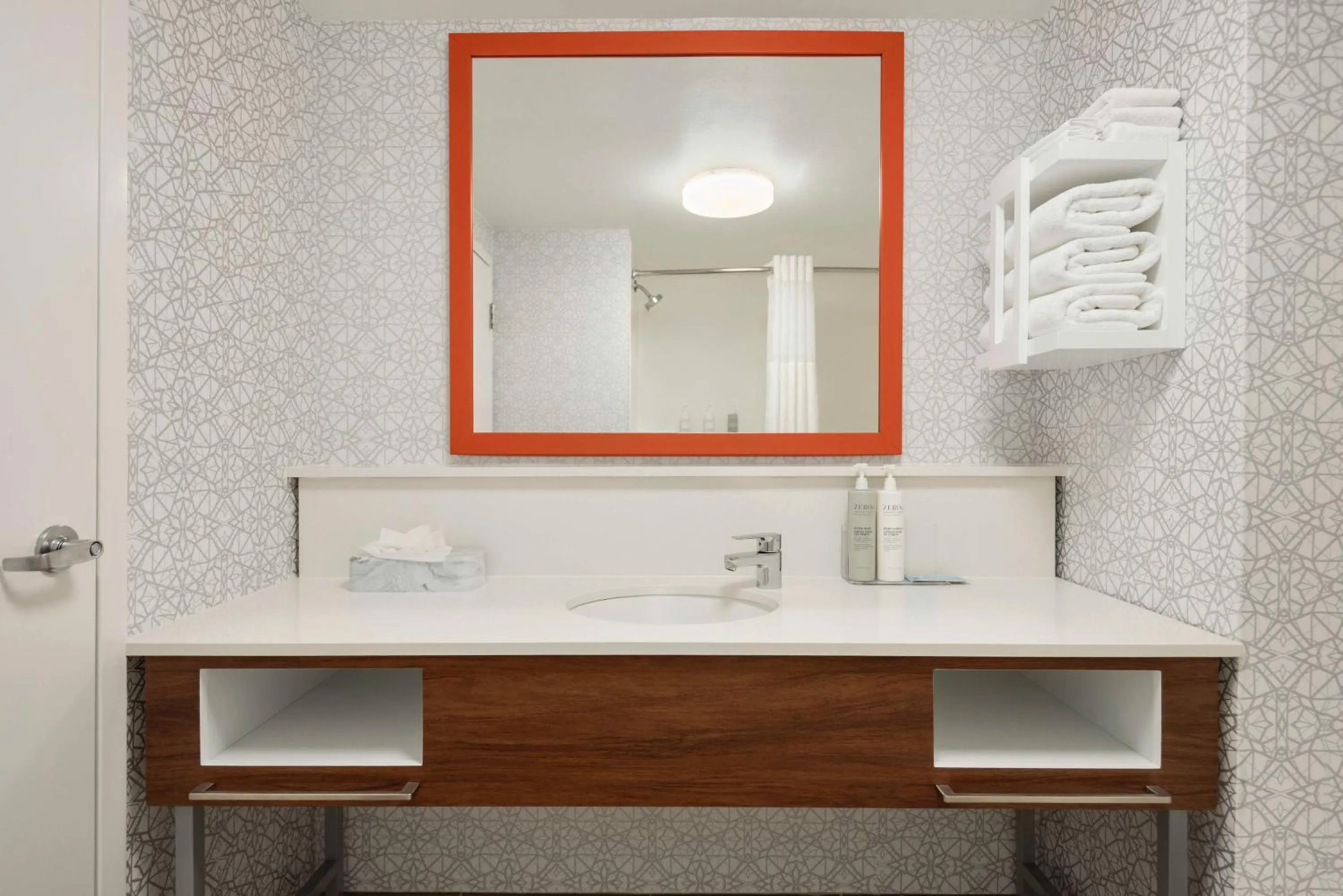 Bathroom in Hampton Inn & Suites San Marcos