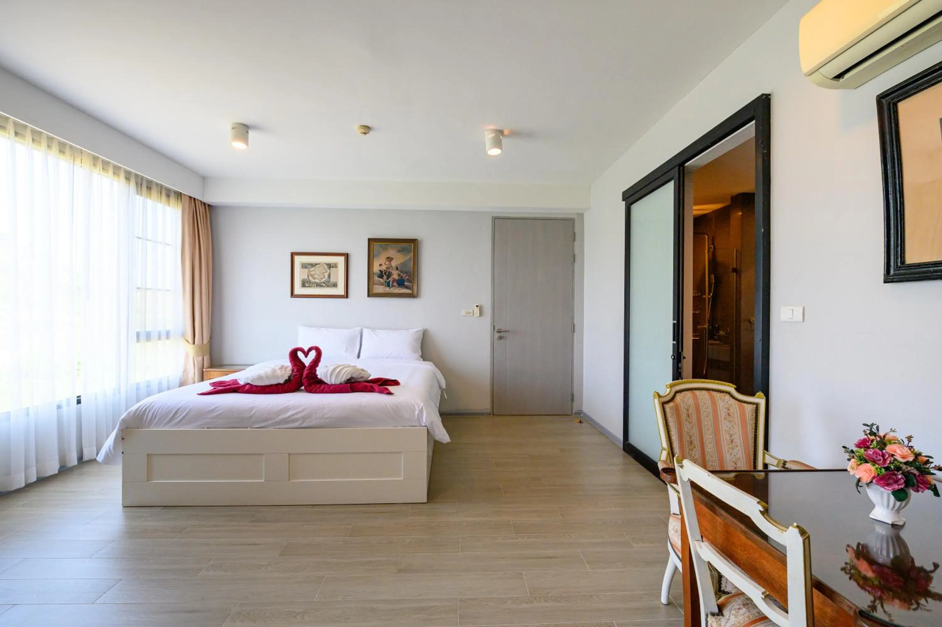 Bedroom, Bed in 6th Avenue Surin Beach - Official Account