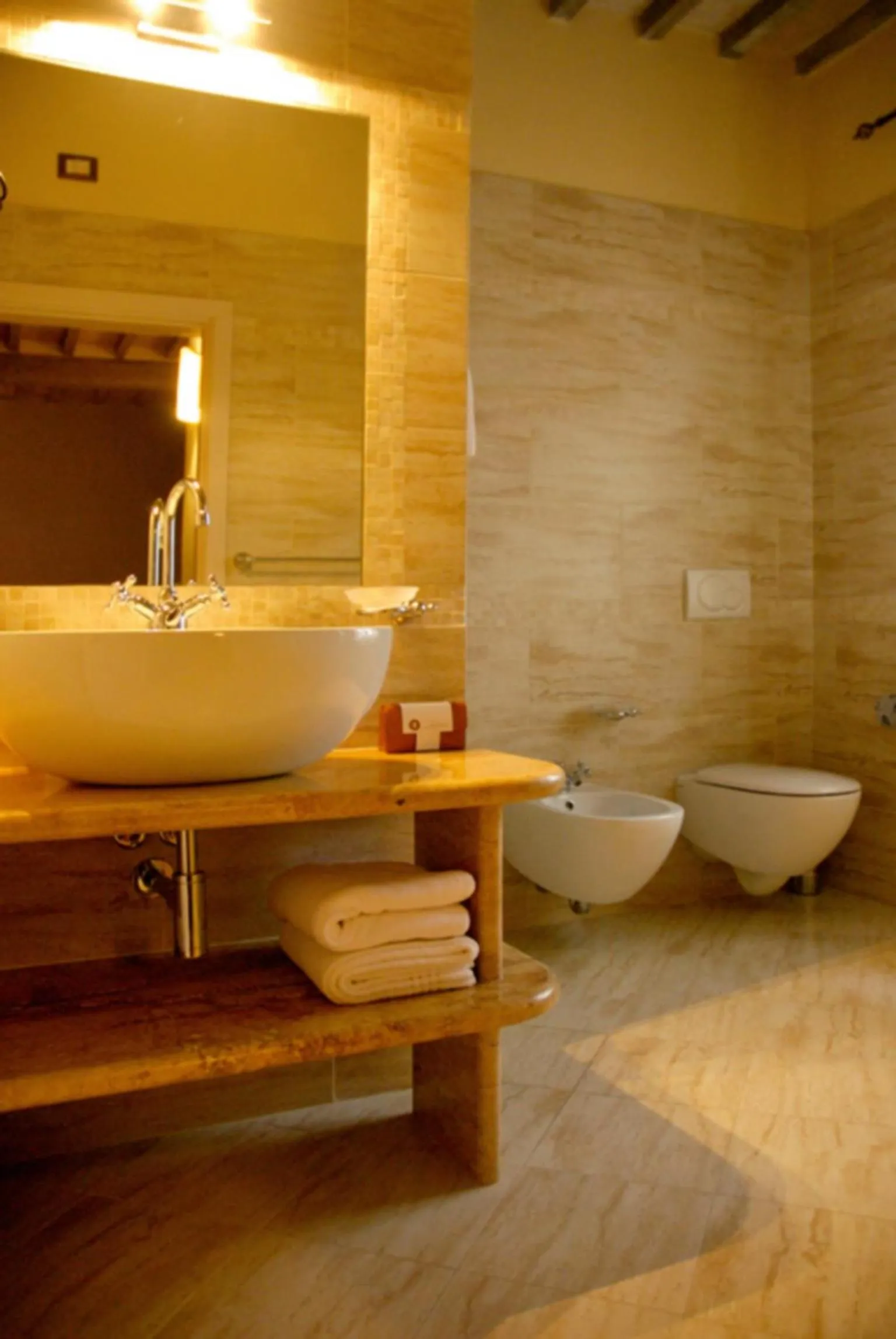 Bathroom in Agriturismo La Sovana