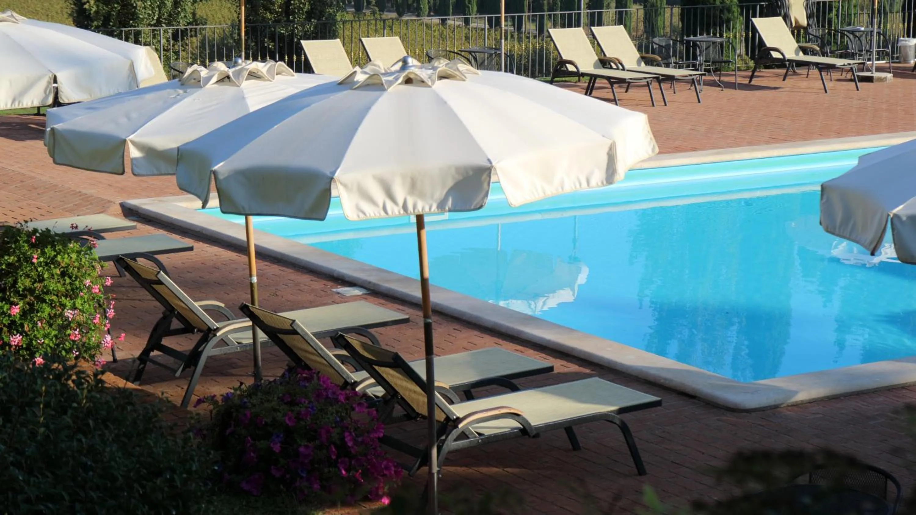 Swimming pool in Agriturismo La Sovana