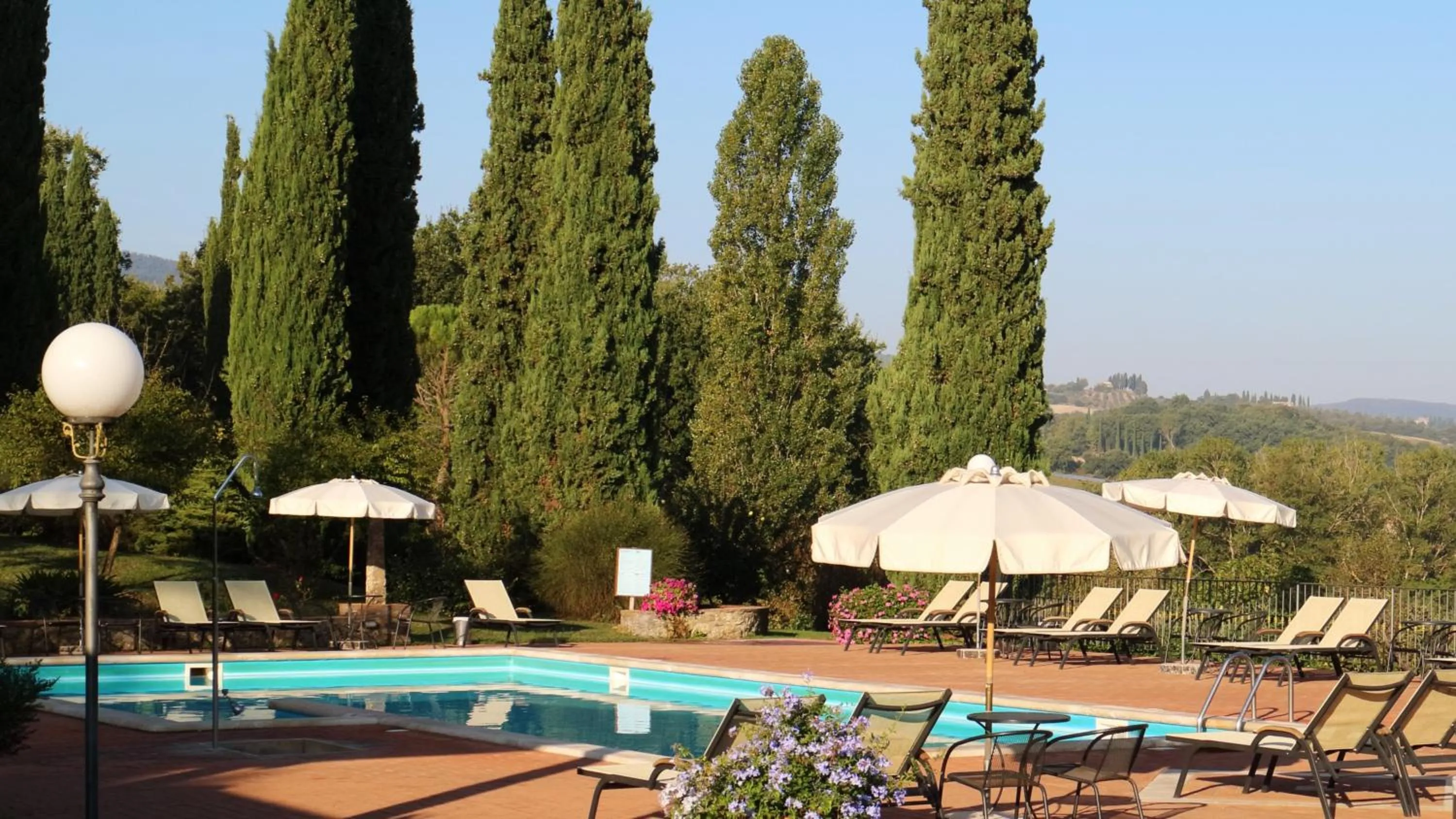 Swimming pool in Agriturismo La Sovana