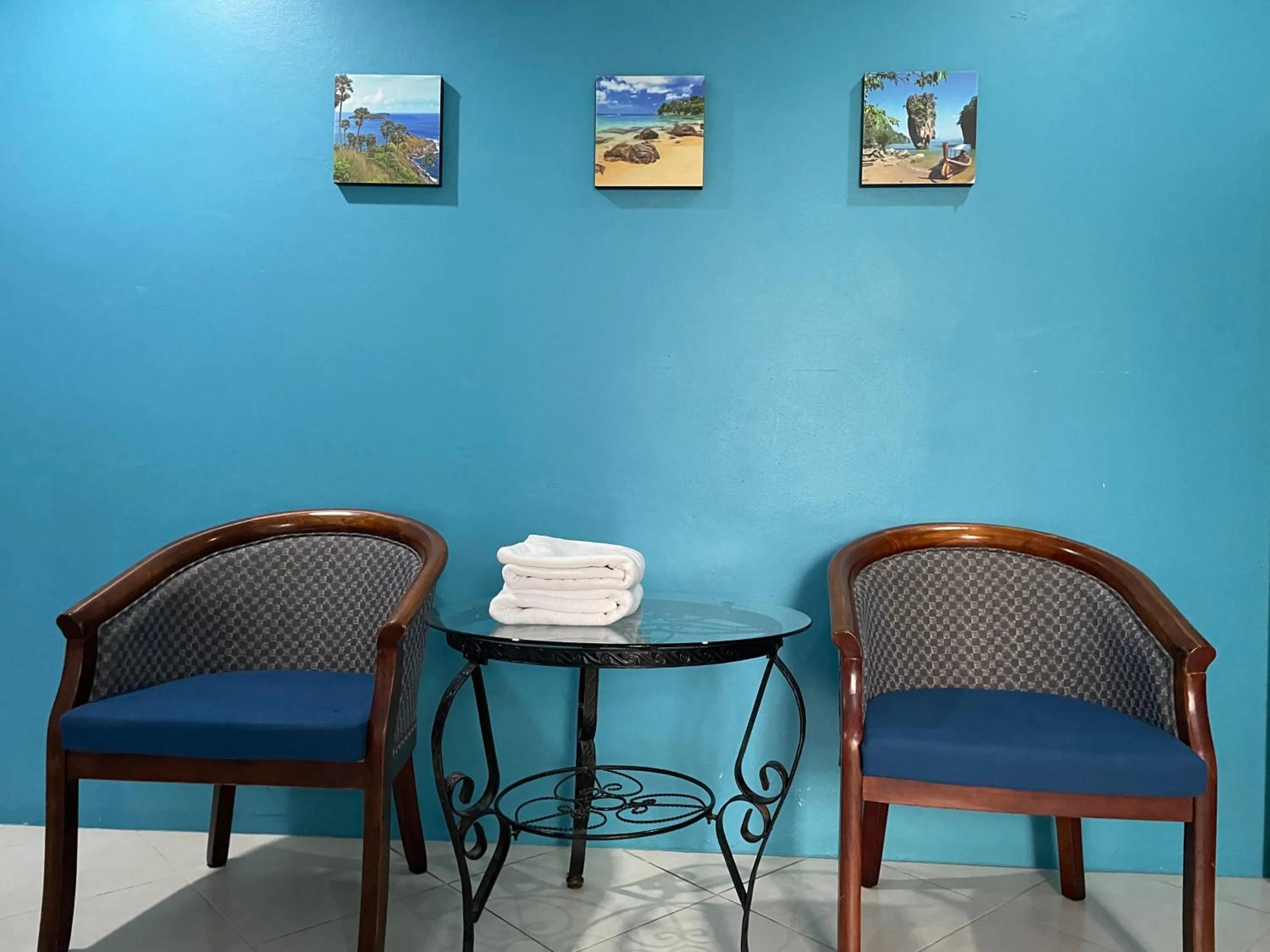 Seating area in Nawaporn Place