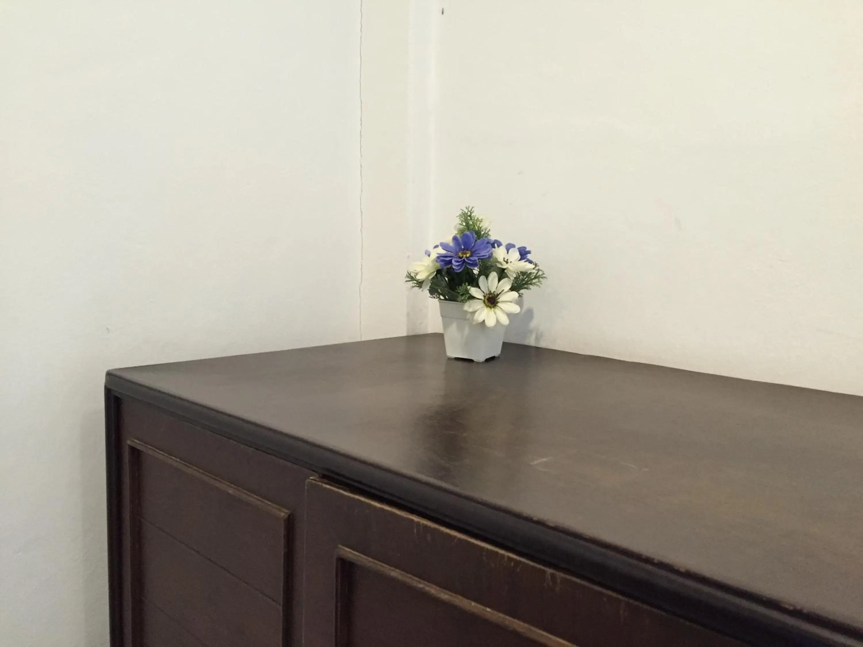 Decorative detail in Nawaporn Place