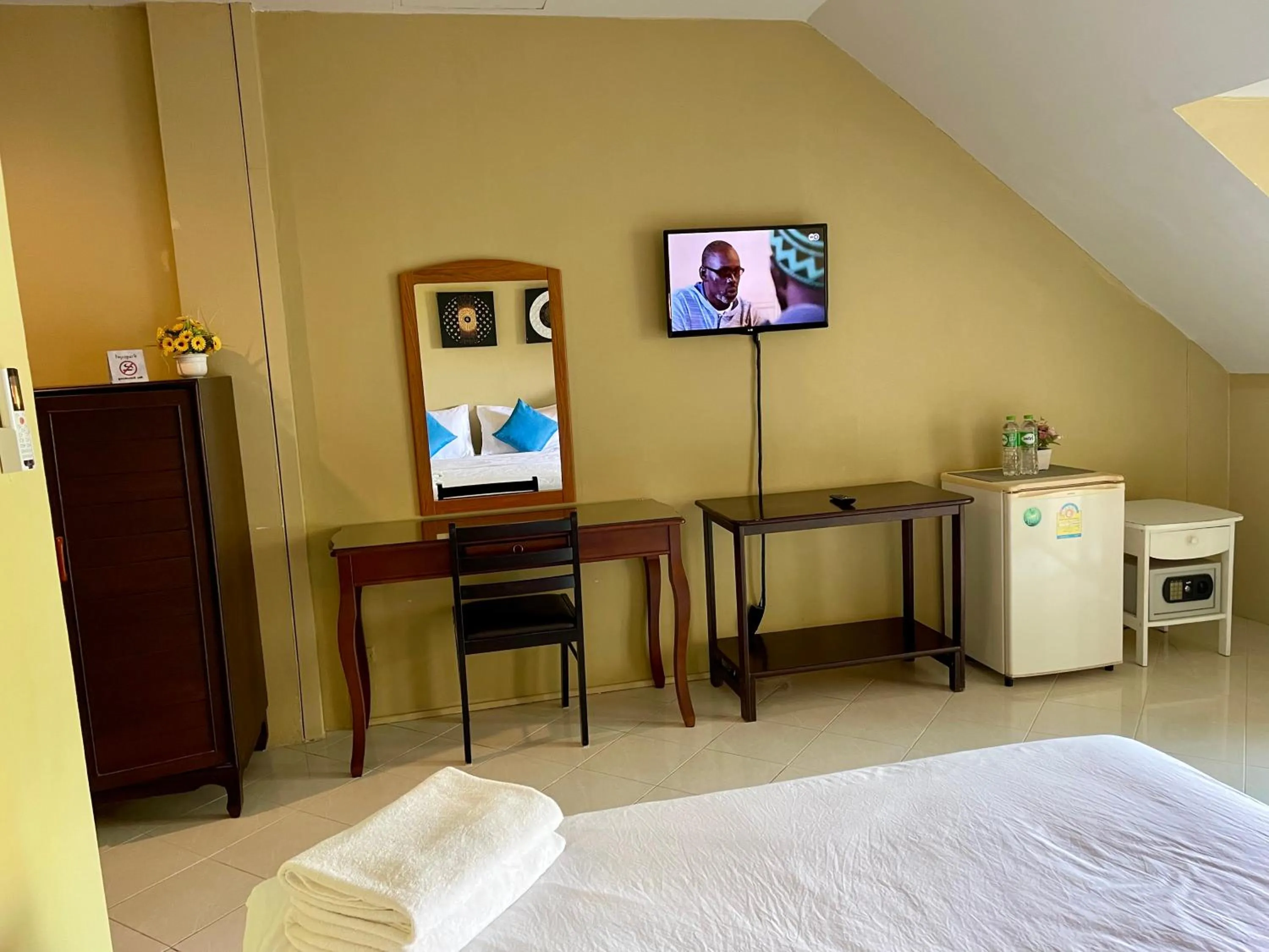 TV and multimedia, Bed in Nawaporn Place