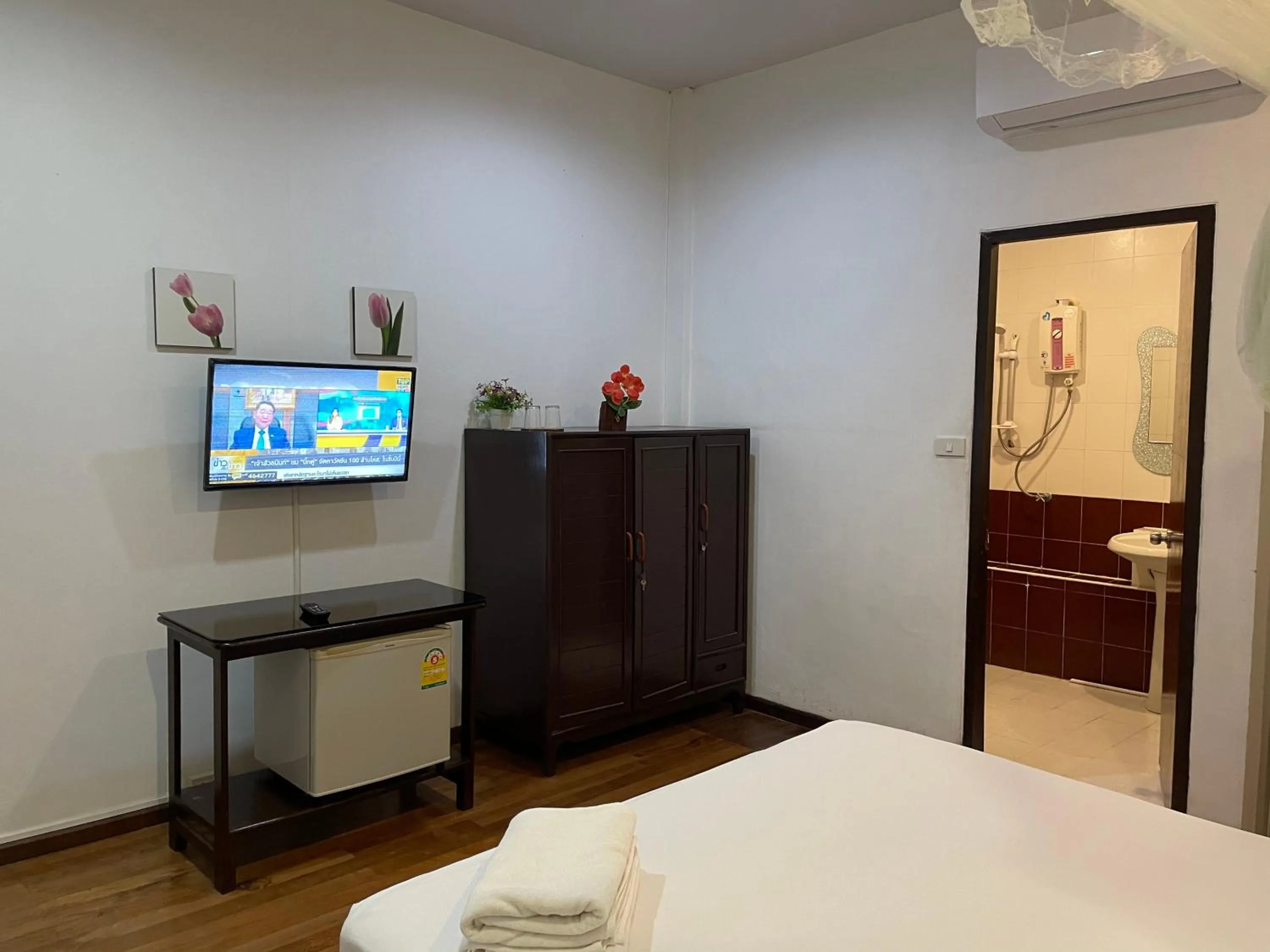 TV and multimedia, Bed in Nawaporn Place