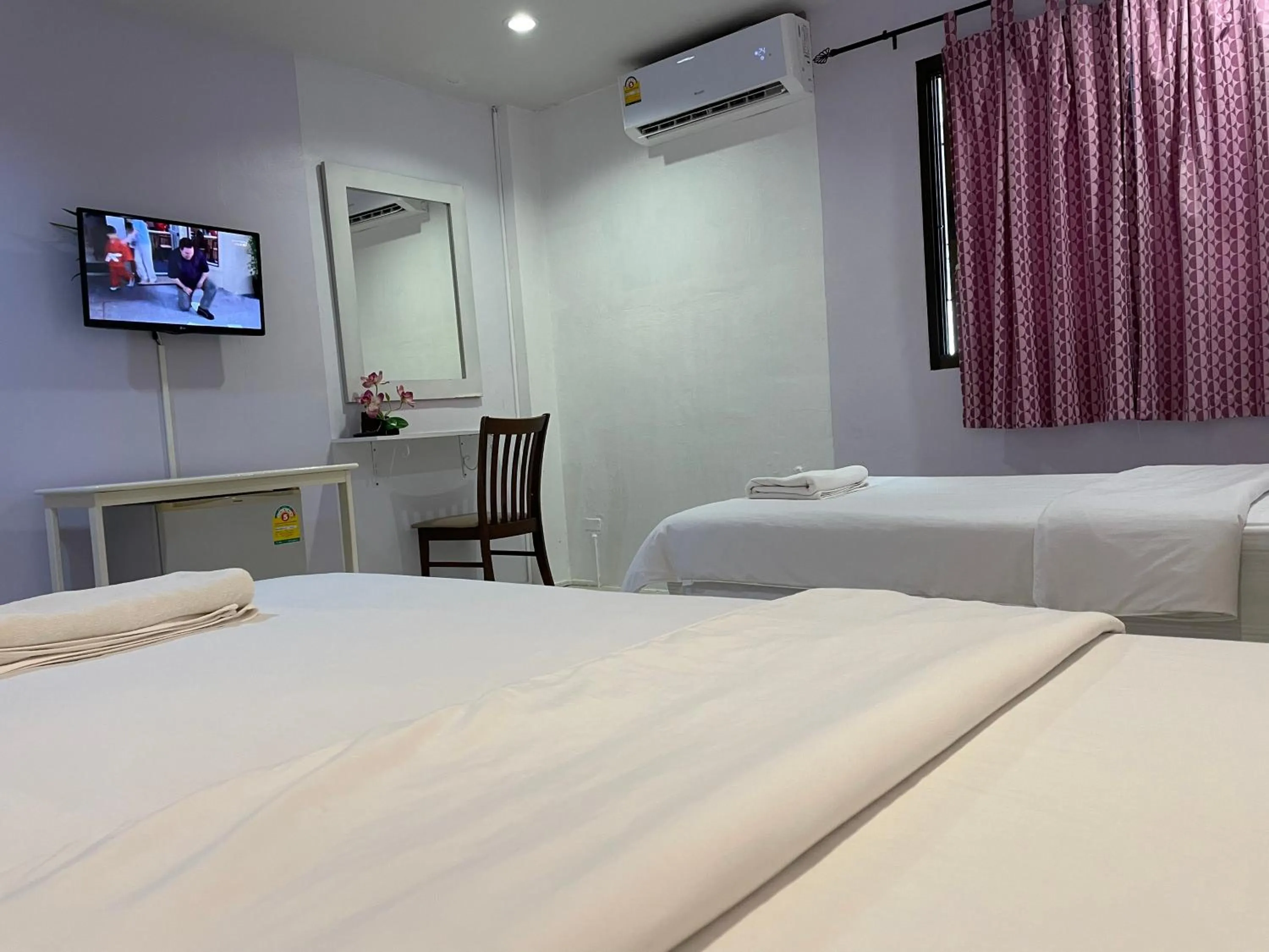 TV and multimedia, Bed in Nawaporn Place
