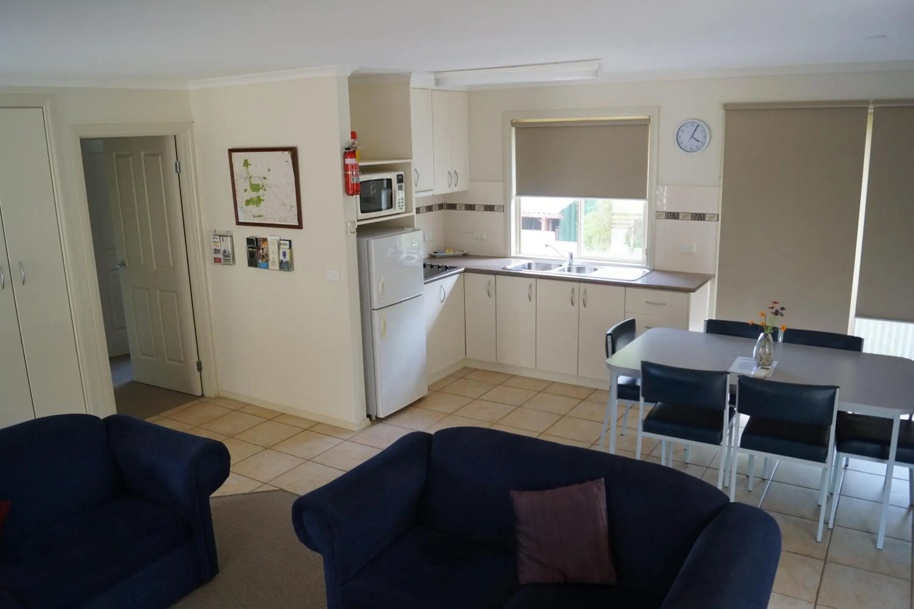 Deluxe Double Room in Tooleybuc River Retreat Villas Deluxe Double Room in Tooleybuc River Retreat Villas